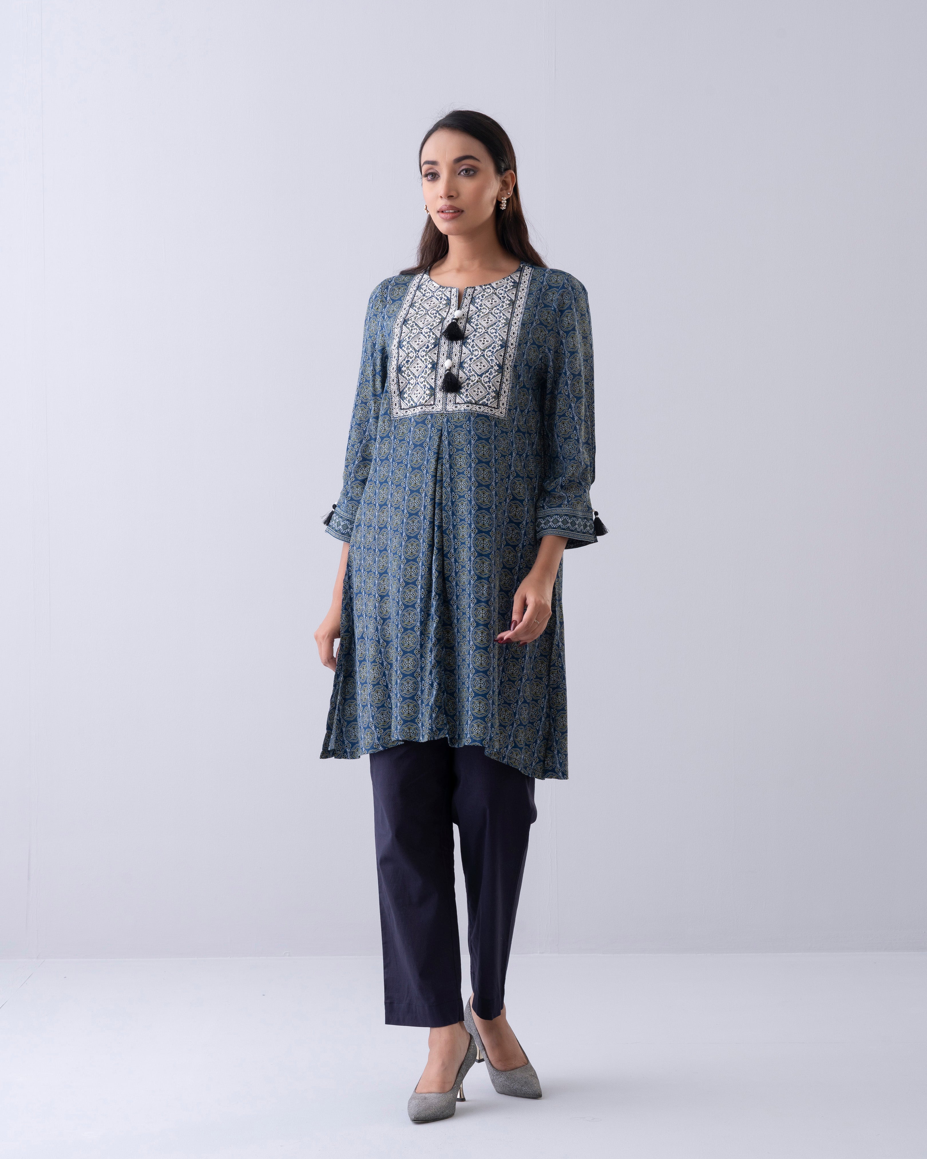Smart Fit Printed Ethnic Kurti