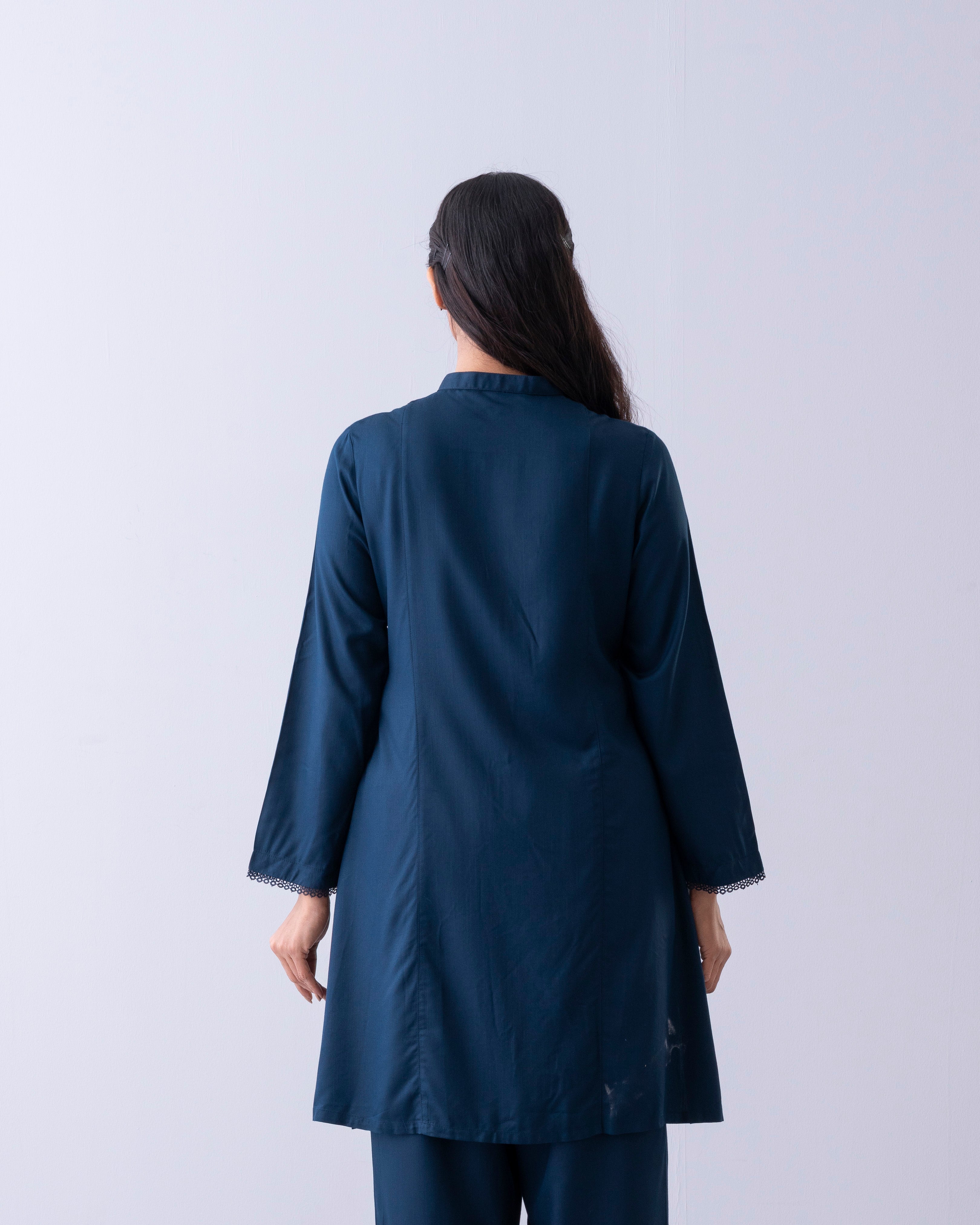 Relaxed Fit Embroidered Ethnic Kurti