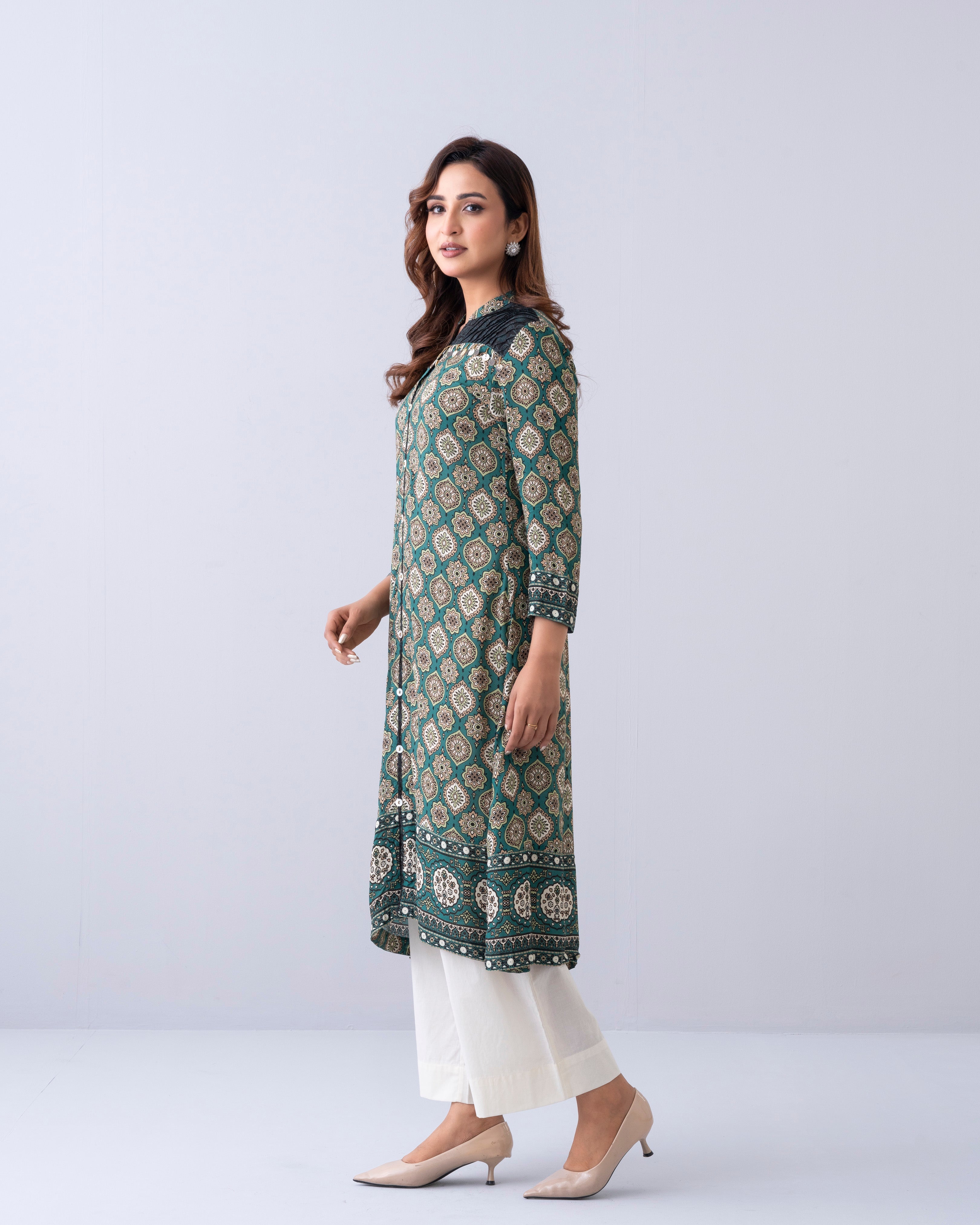 Smart Fit Embroidered One-Piece Ethnic Kurta