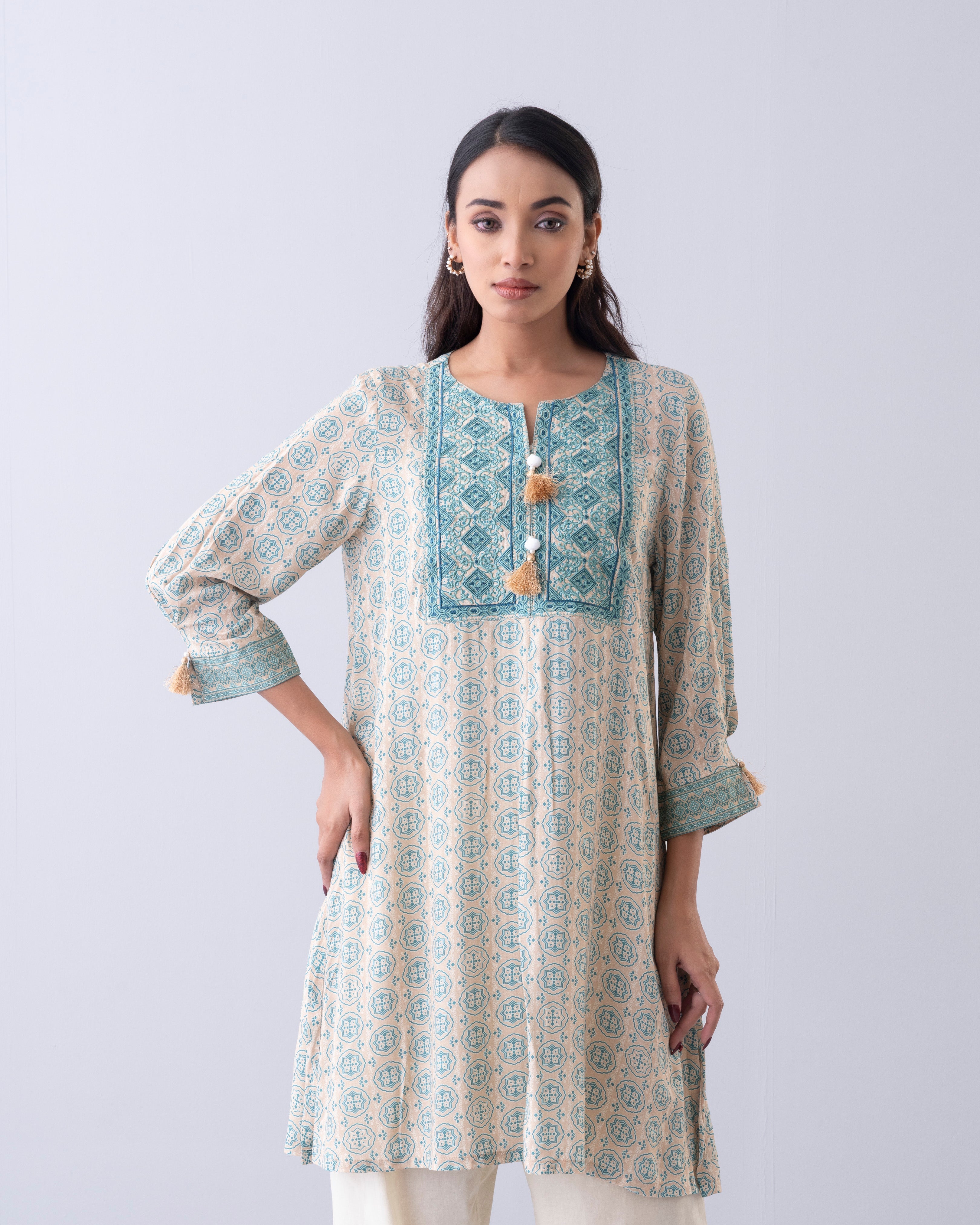 Smart Fit Printed Ethnic Kurti