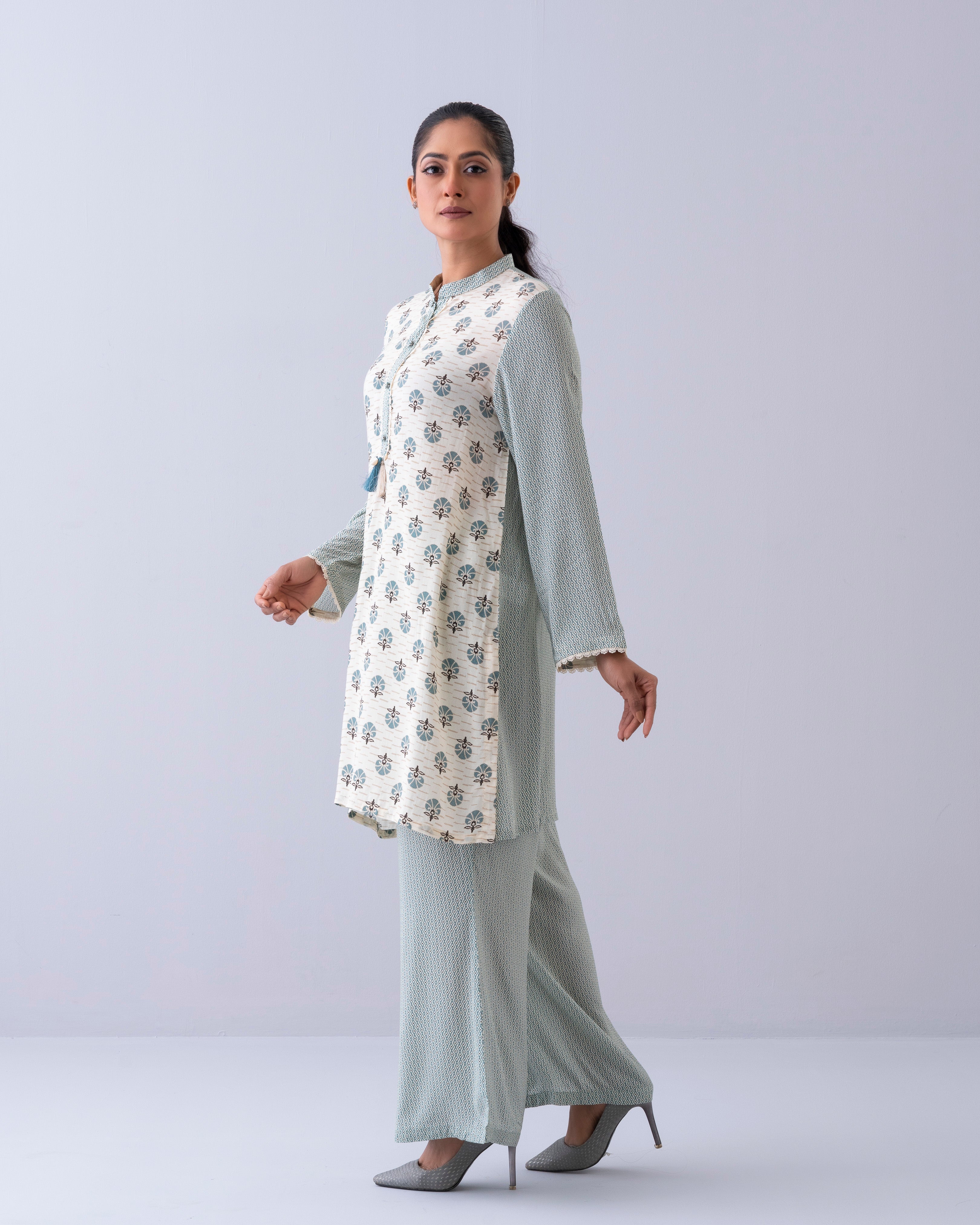 Smart Fit Allover Printed Ethnic Kurti