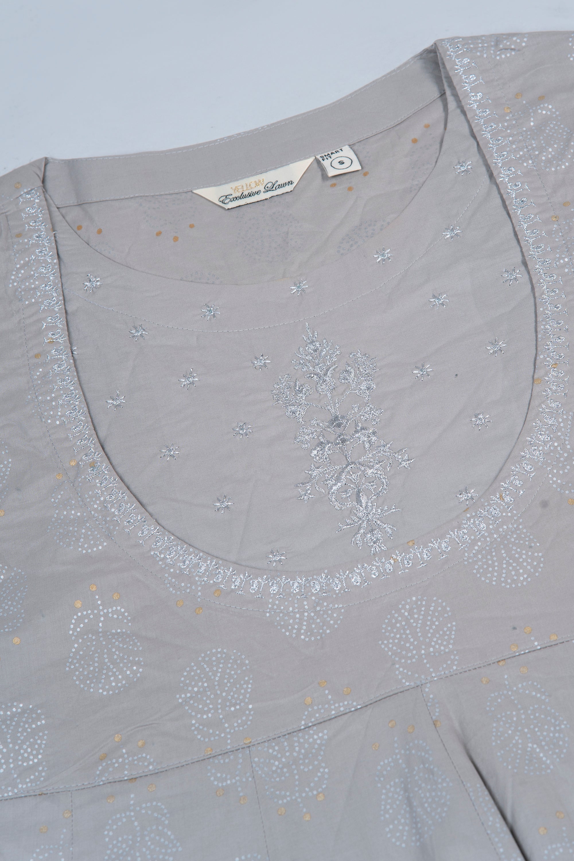 Smart Fit Embroidered Two-Piece Lawn with Silk Dupatta