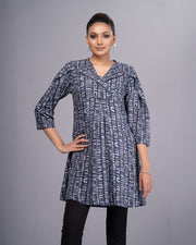 WOMENS WOVEN LONG TOPS