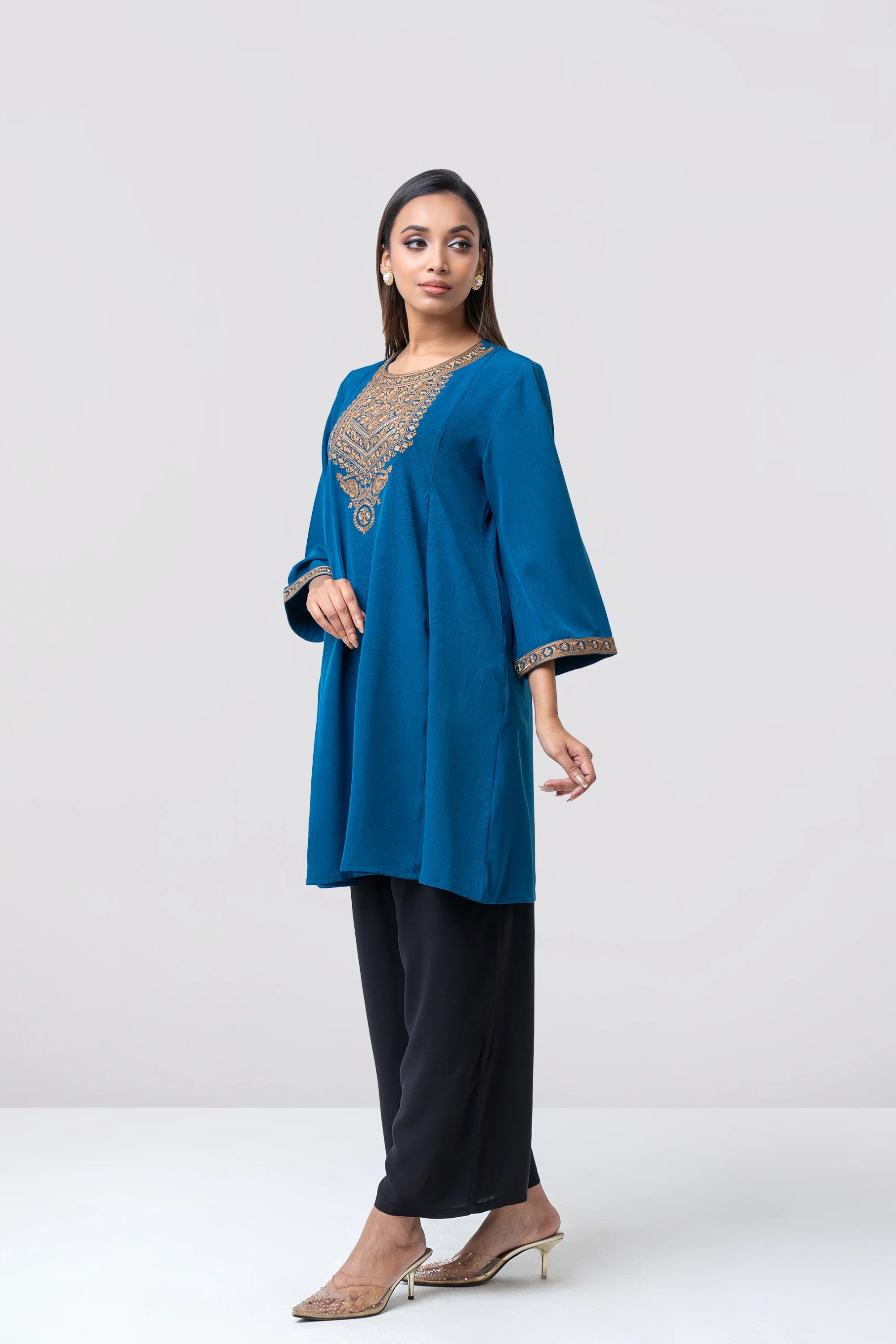 Smart Fit Embroidered Ethnic Kurti