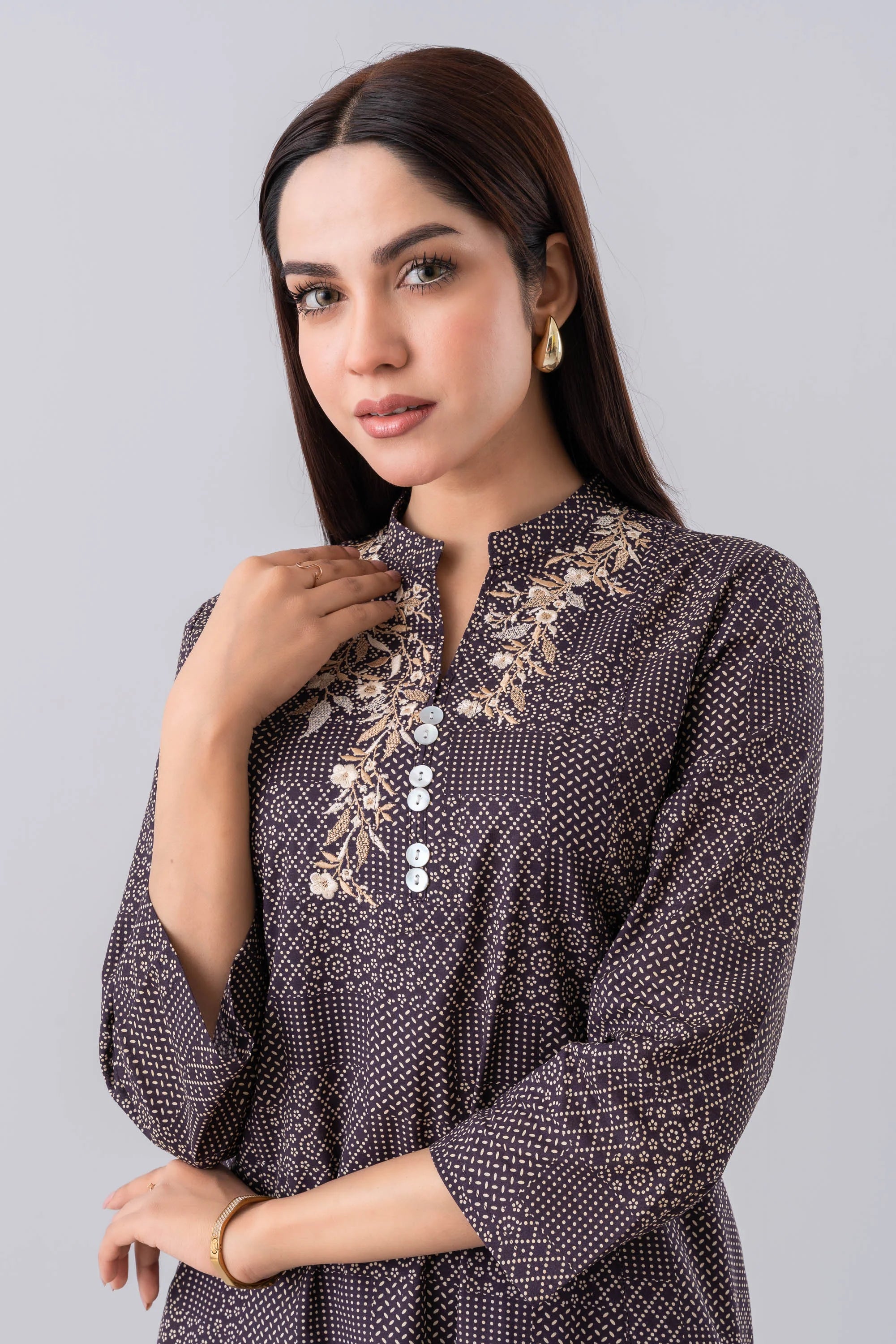 Smart Fit Embroidered Ethnic Kurti