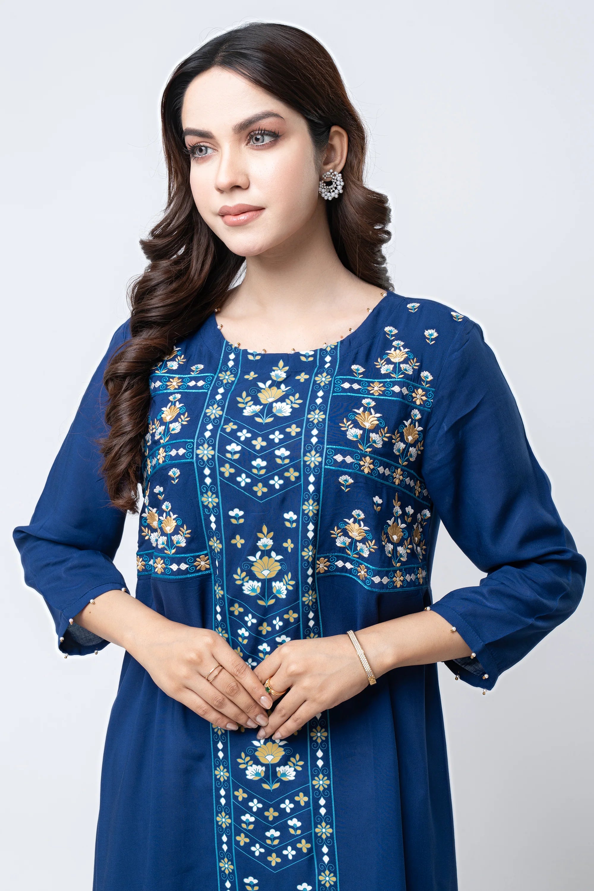 Women's Smart Fit Ethnic Kurta