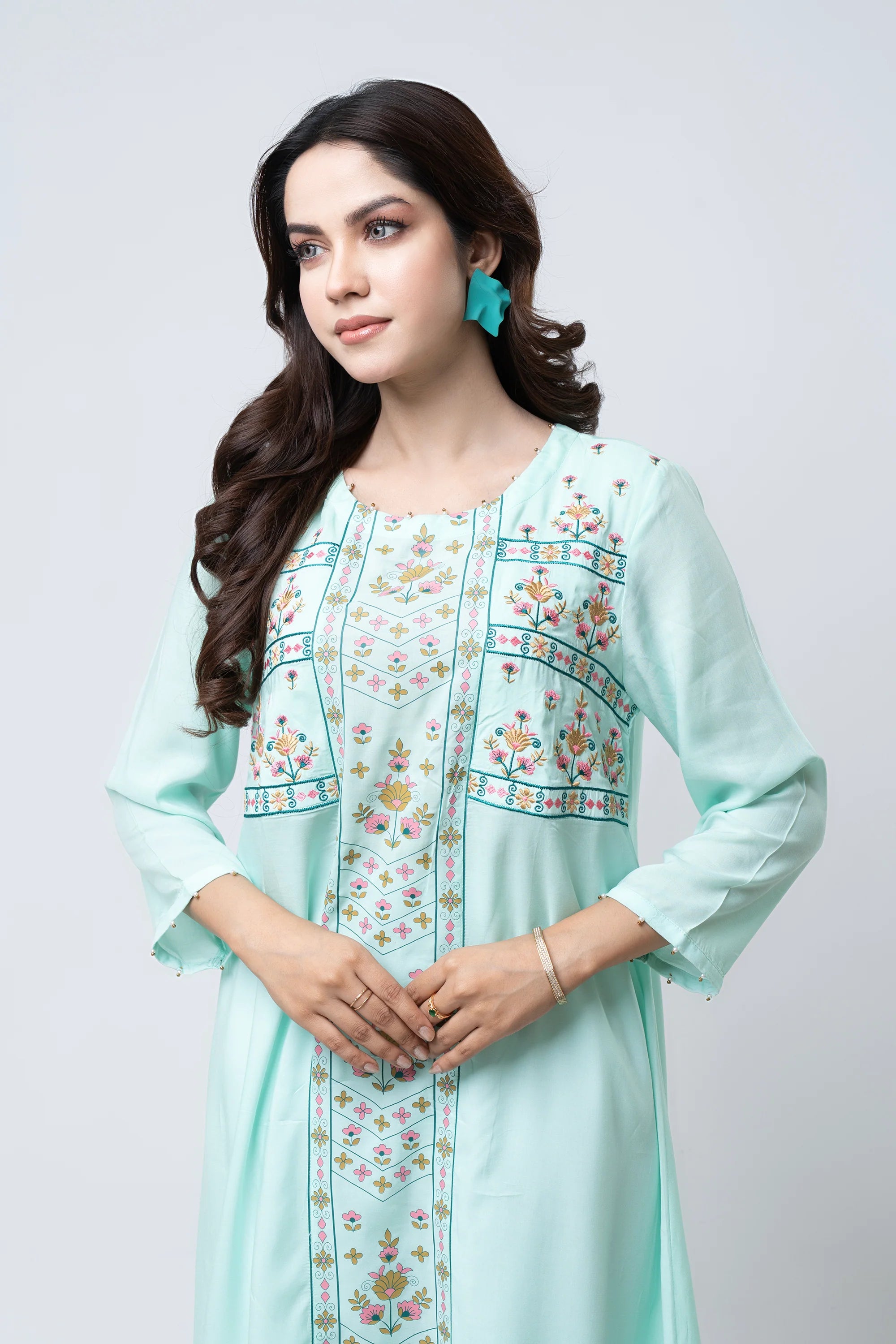 Women's Smart Fit Ethnic Kurta