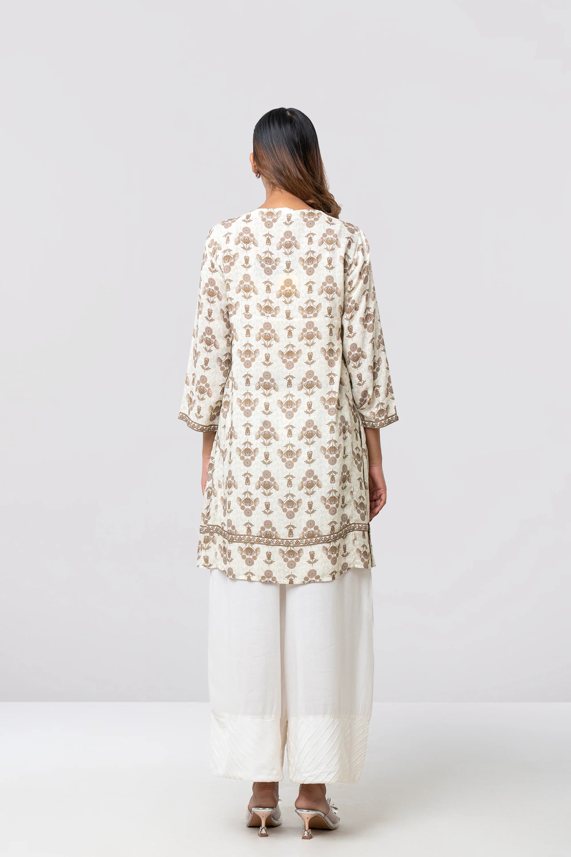 Smart Fit Embroidered Ethnic Kurti