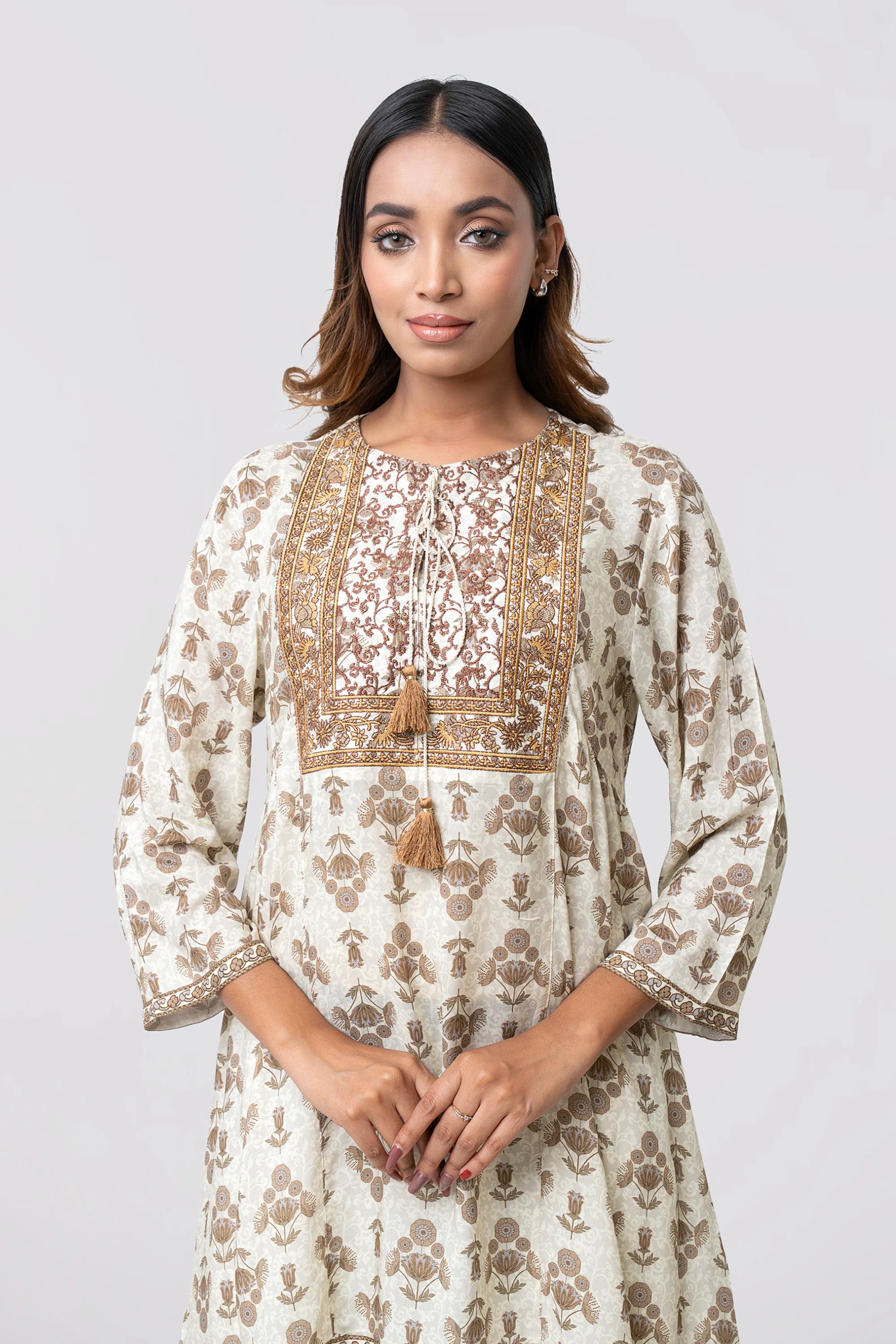 Smart Fit Embroidered Ethnic Kurti
