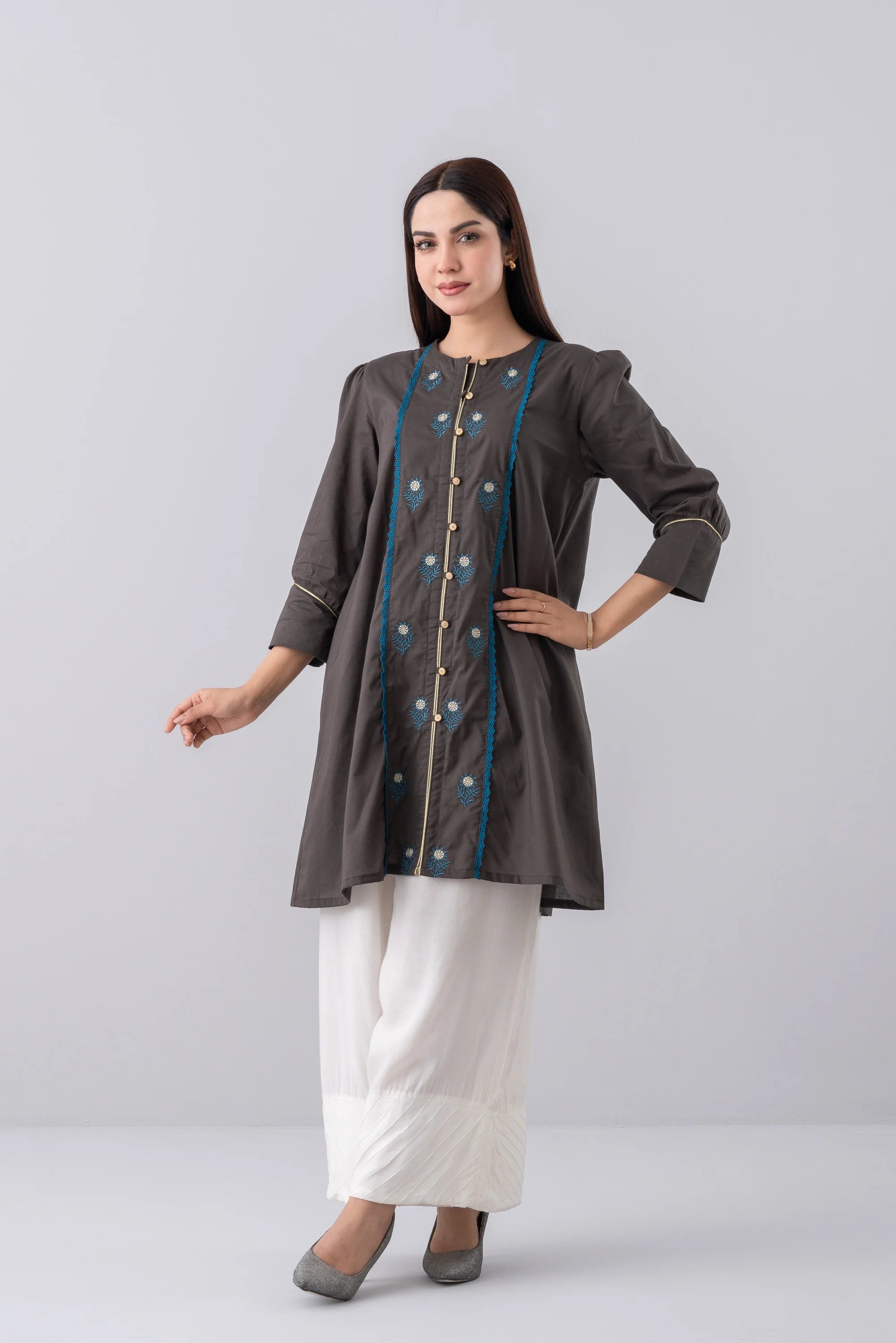 Smart Fit Embroidered Ethnic Kurti