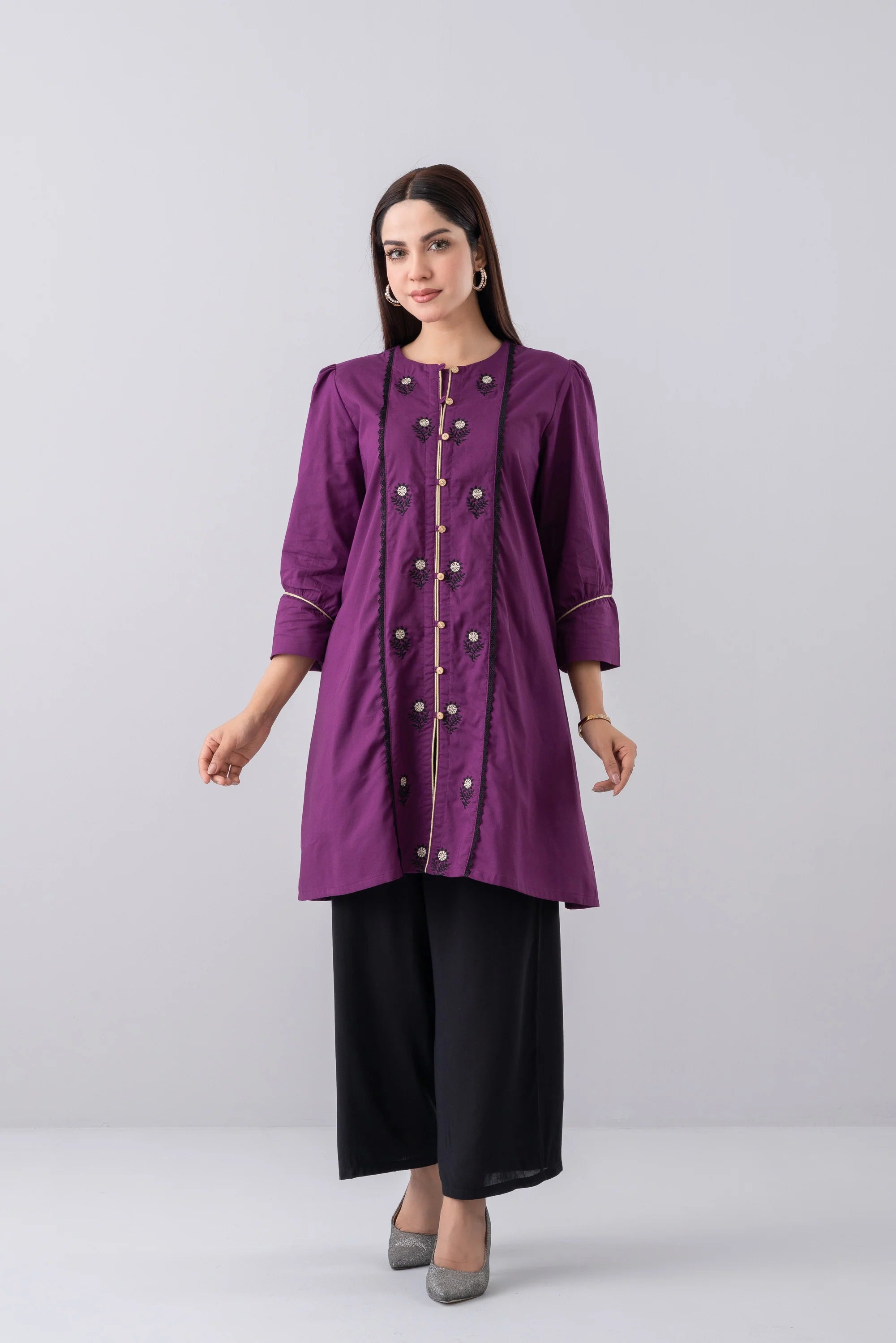 Smart Fit Embroidered Ethnic Kurti