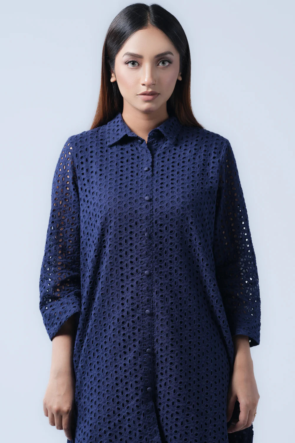 Short-Length Schiffli Fabric Relaxed Fit Ethnic Kurti