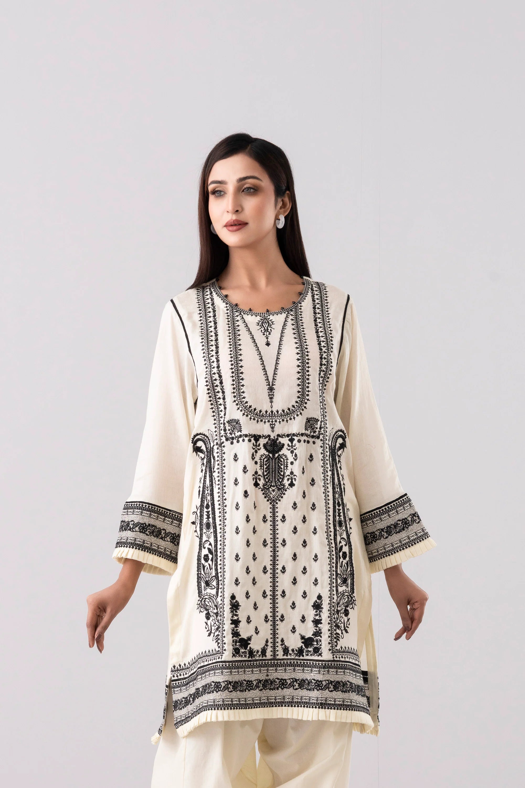 Relaxed Fit Embroidered Three-Piece Lawn with Silk Dupatta