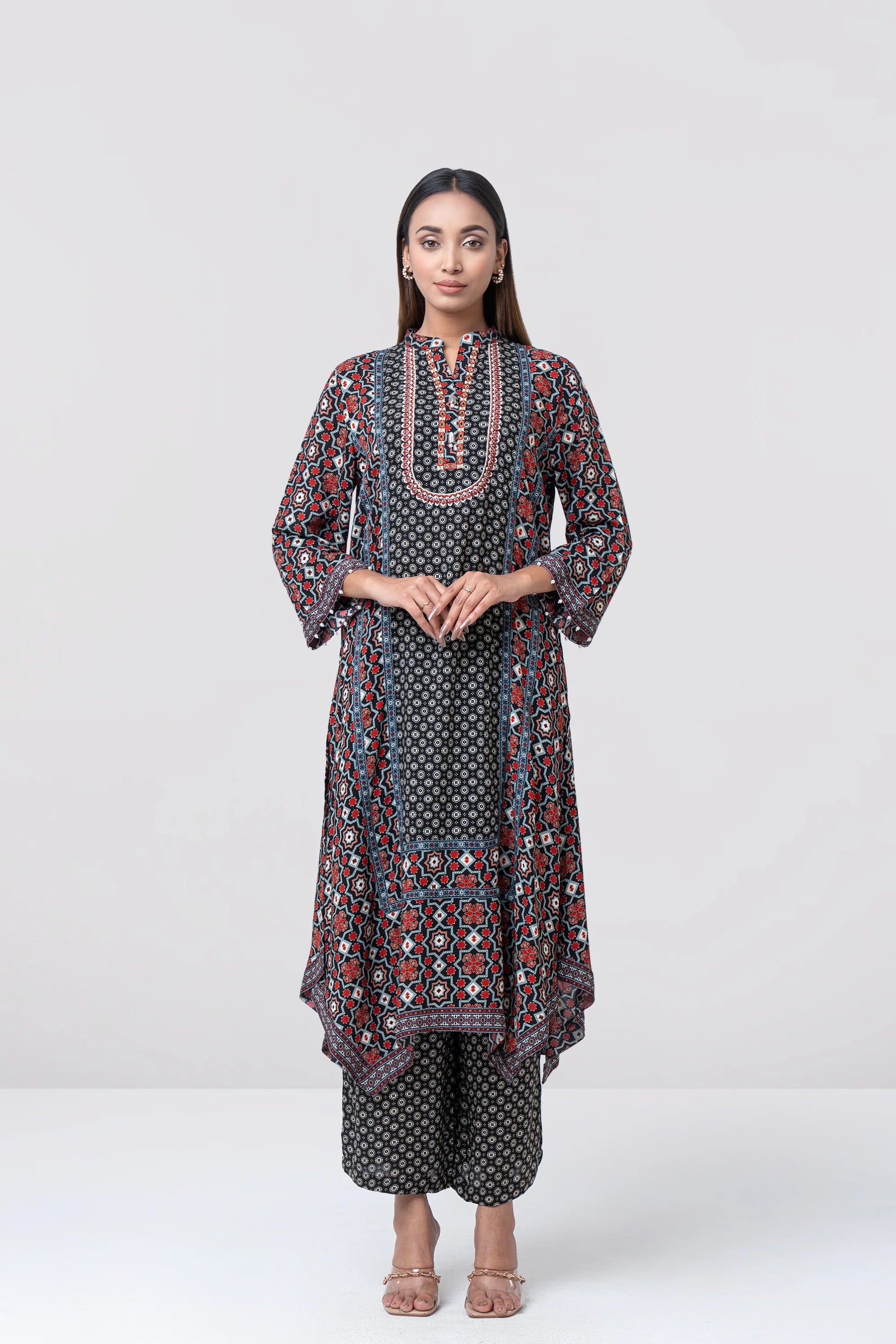 Smart Fit Embroidered Viscose Ethnic Kurta