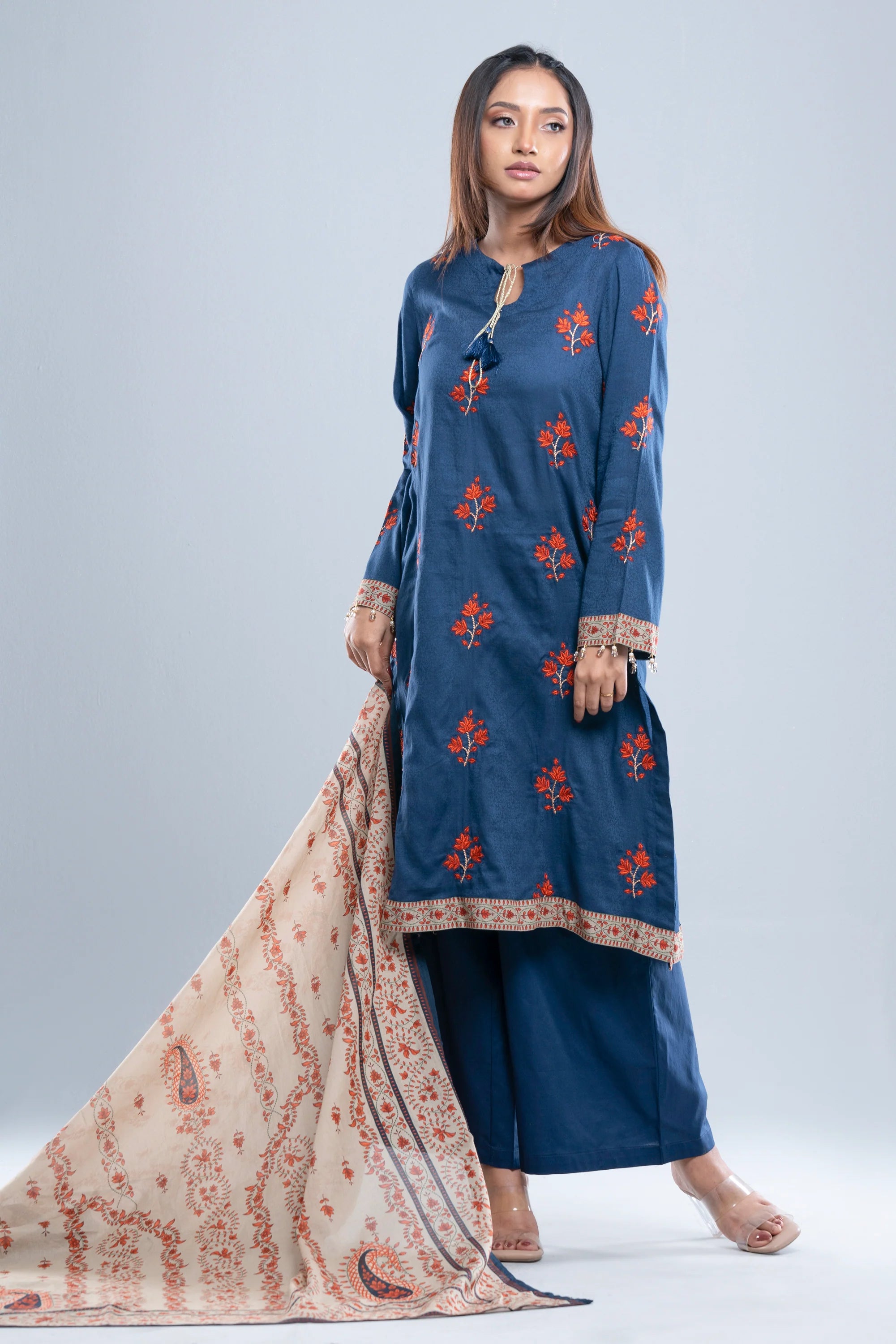 Smart Fit Three-Piece Semi-Formal Lawn with Chiffon Dupatta
