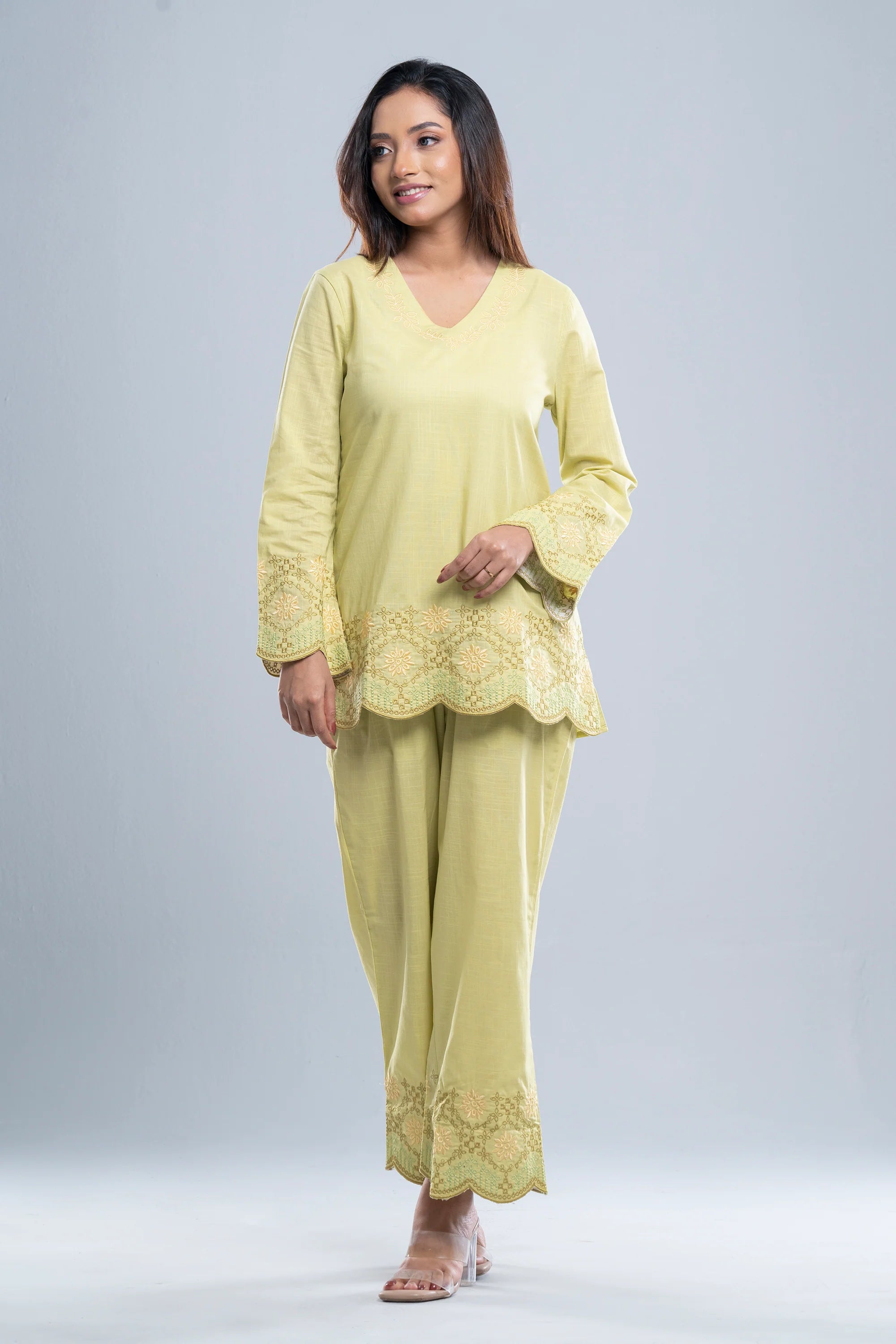 Regular Fit Embroidered Mystika Set