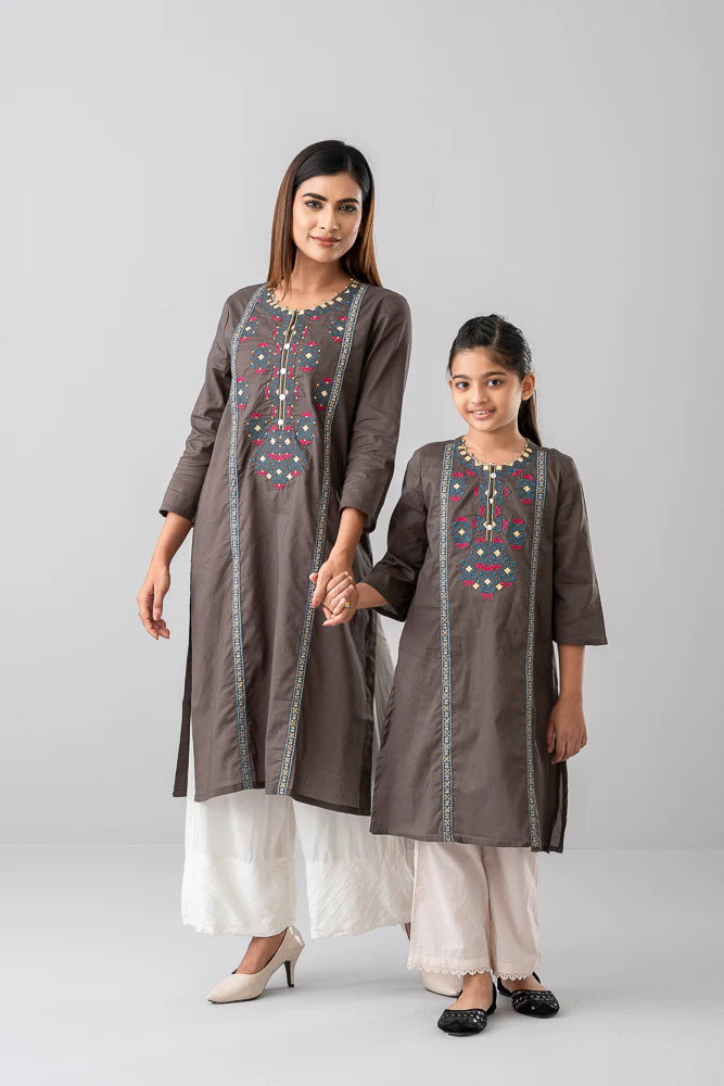 Smart Fit Embroidered Ethnic Kurta