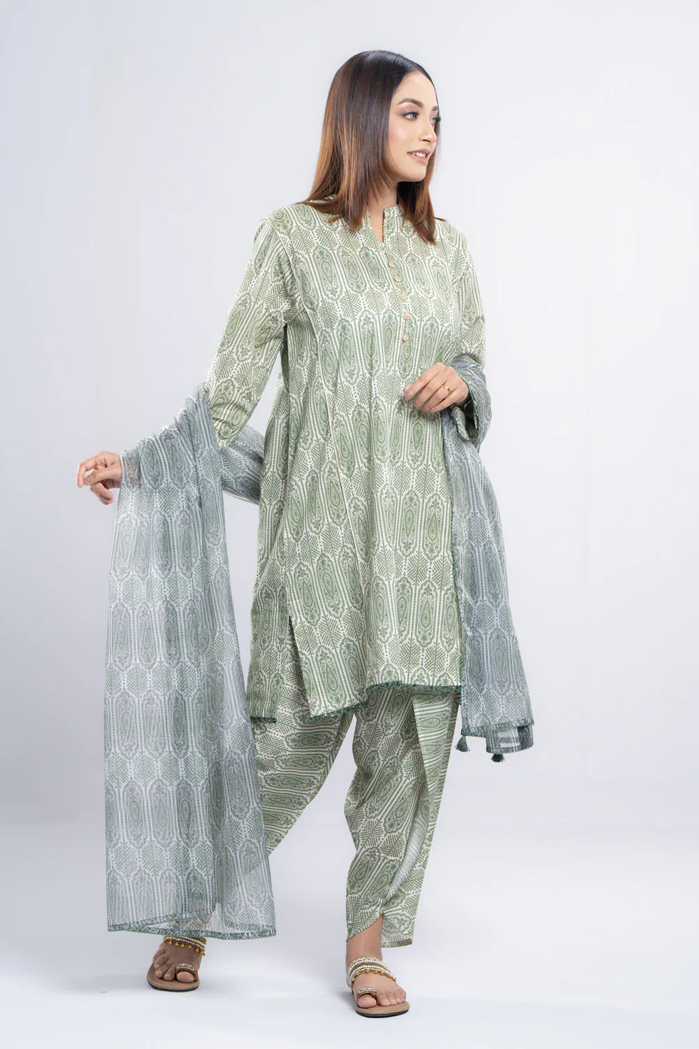 Relaxed Fit Semi-Formal Three-Piece Lawn with Organza Dupatta