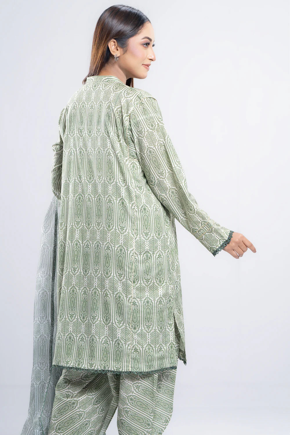 Relaxed Fit Semi-Formal Three-Piece Lawn with Organza Dupatta