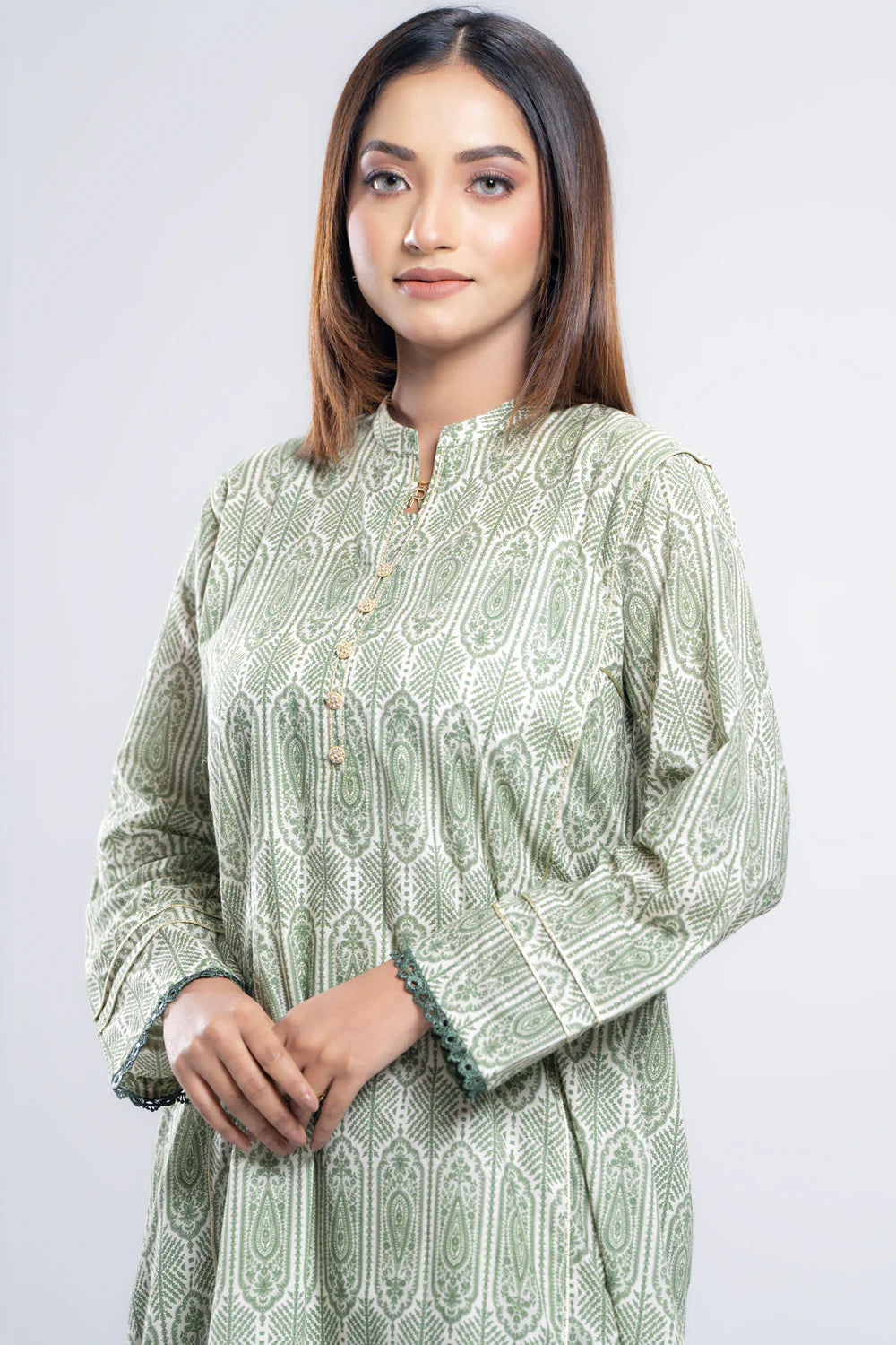 Relaxed Fit Semi-Formal Three-Piece Lawn with Organza Dupatta