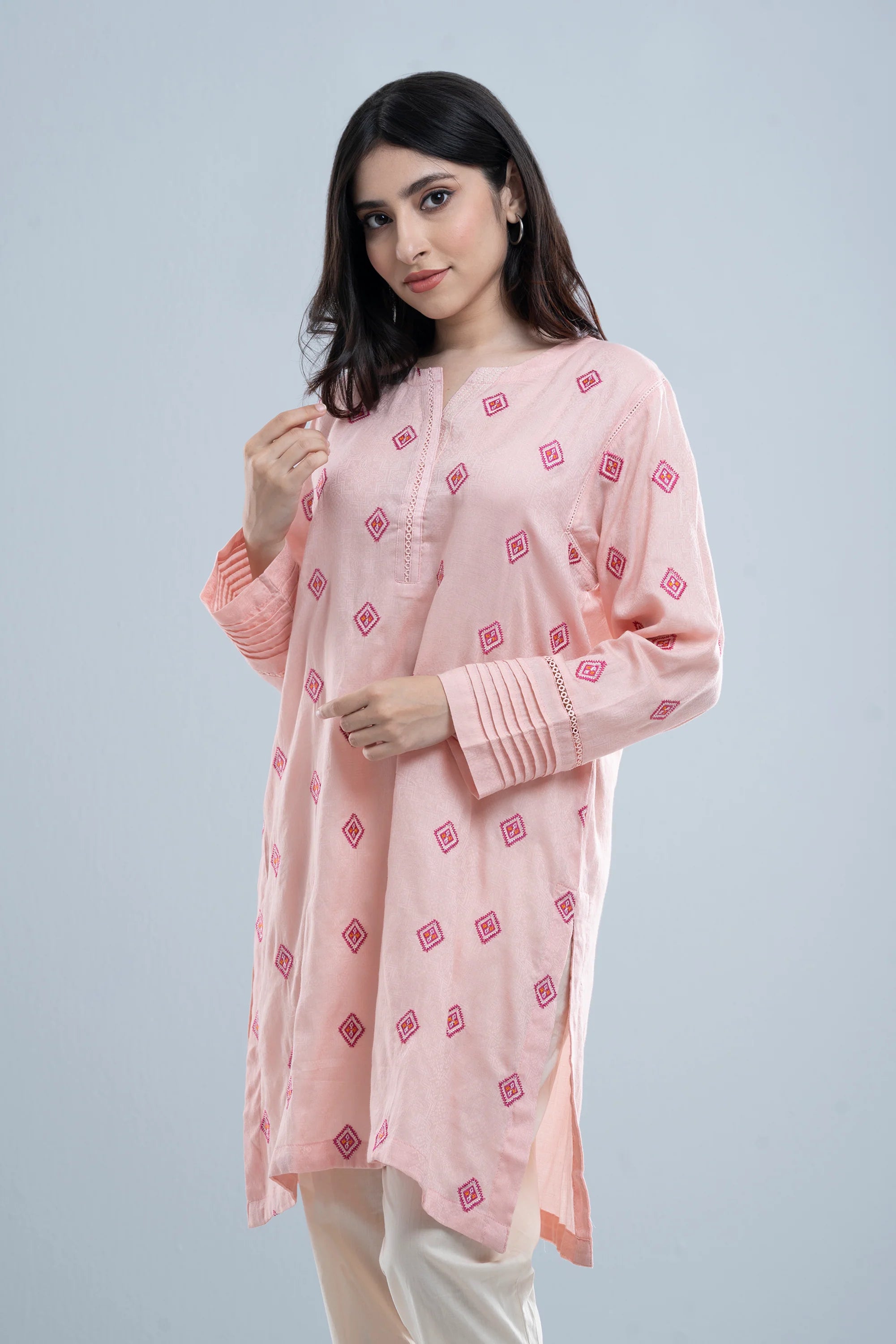 Relaxed Fit Embroidered Lawn Kurta