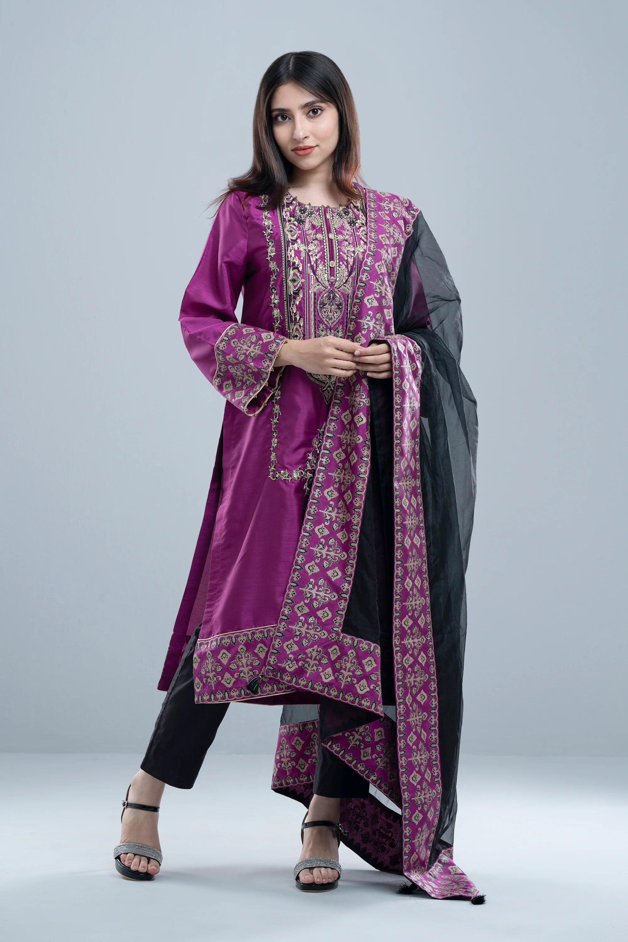 Smart Fit Embroidered Ethnic Formal Set with Organza Dupatta