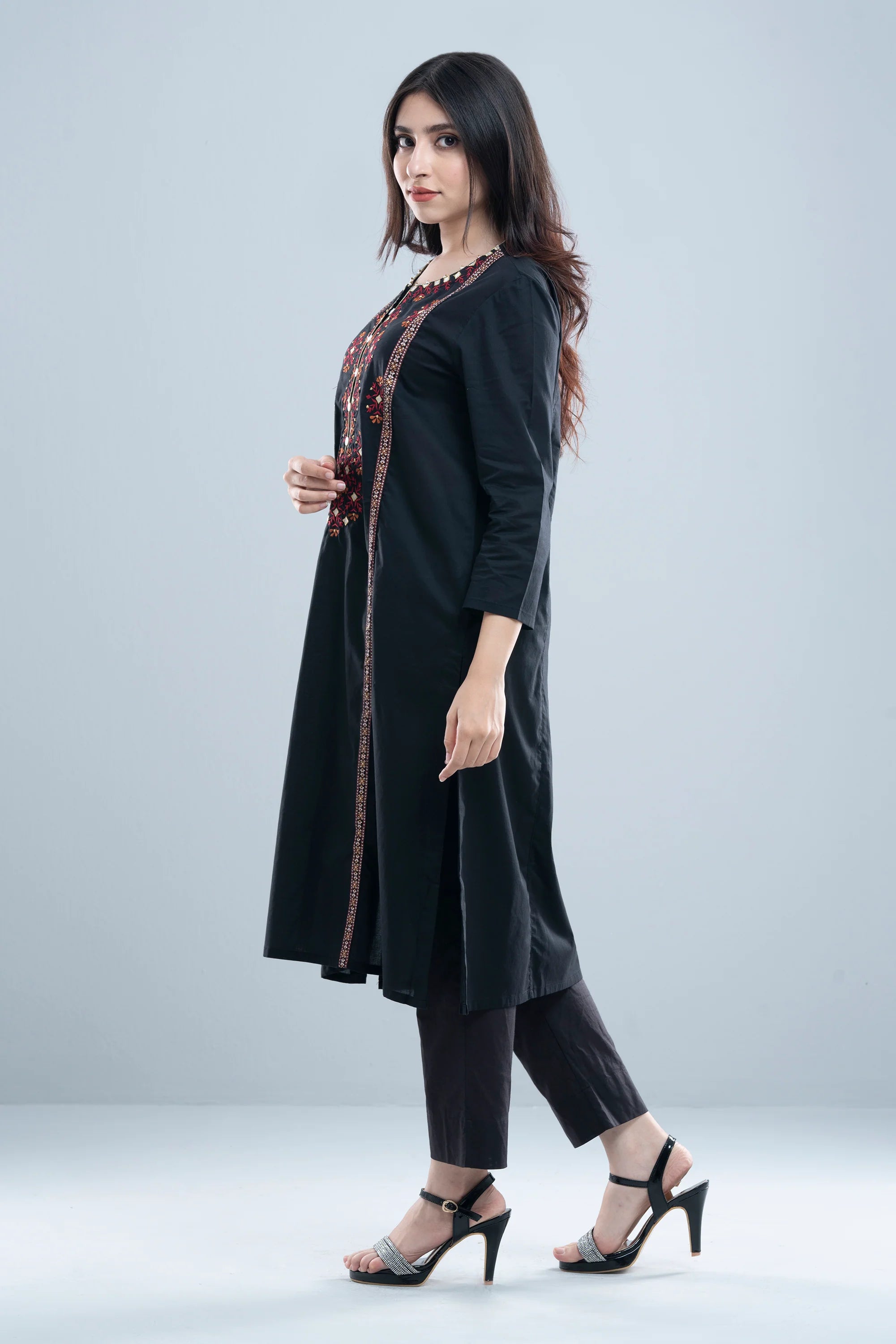 Smart Fit Embroidered Ethnic Kurta