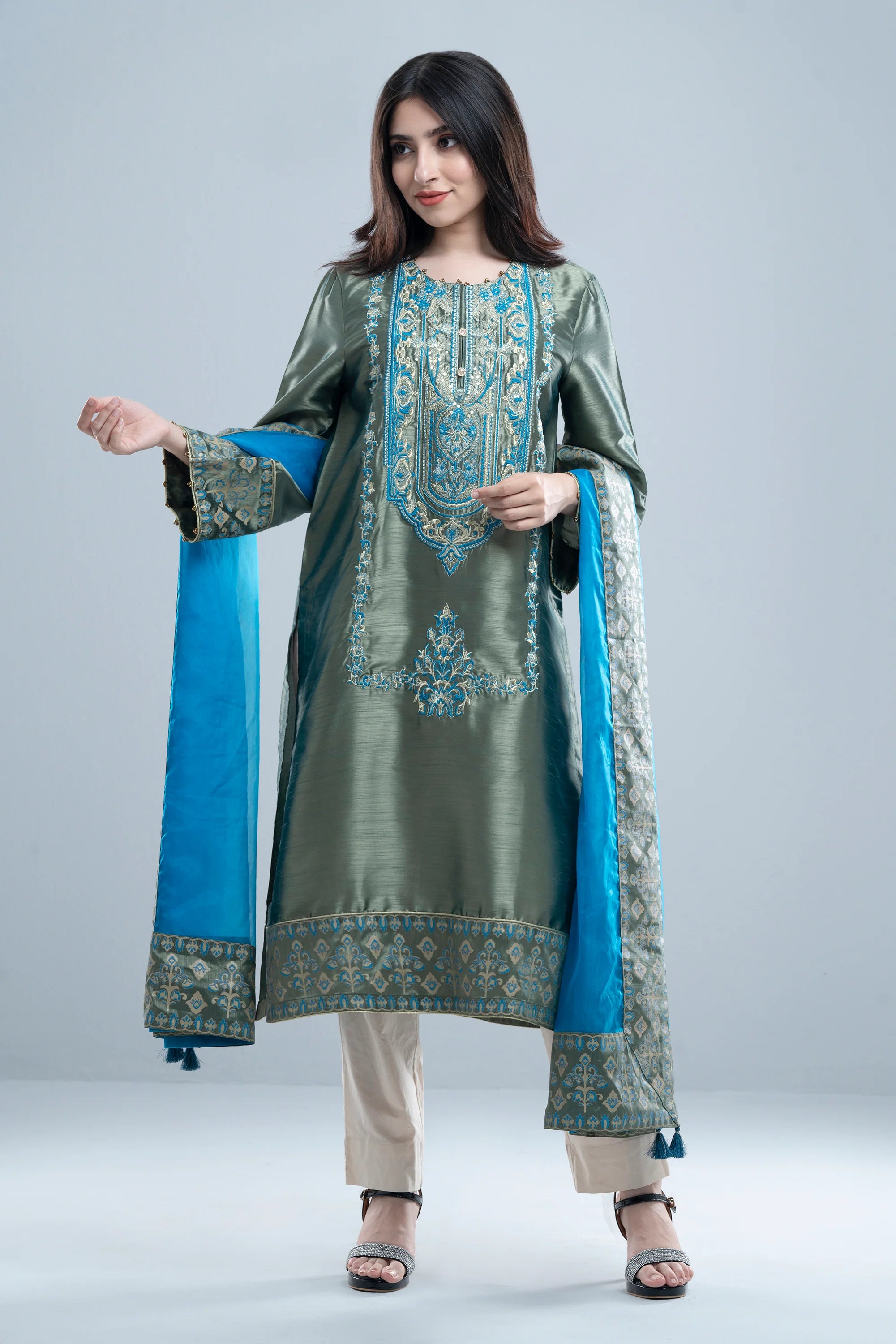 Smart Fit Embroidered Ethnic Formal Set with Organza Dupatta