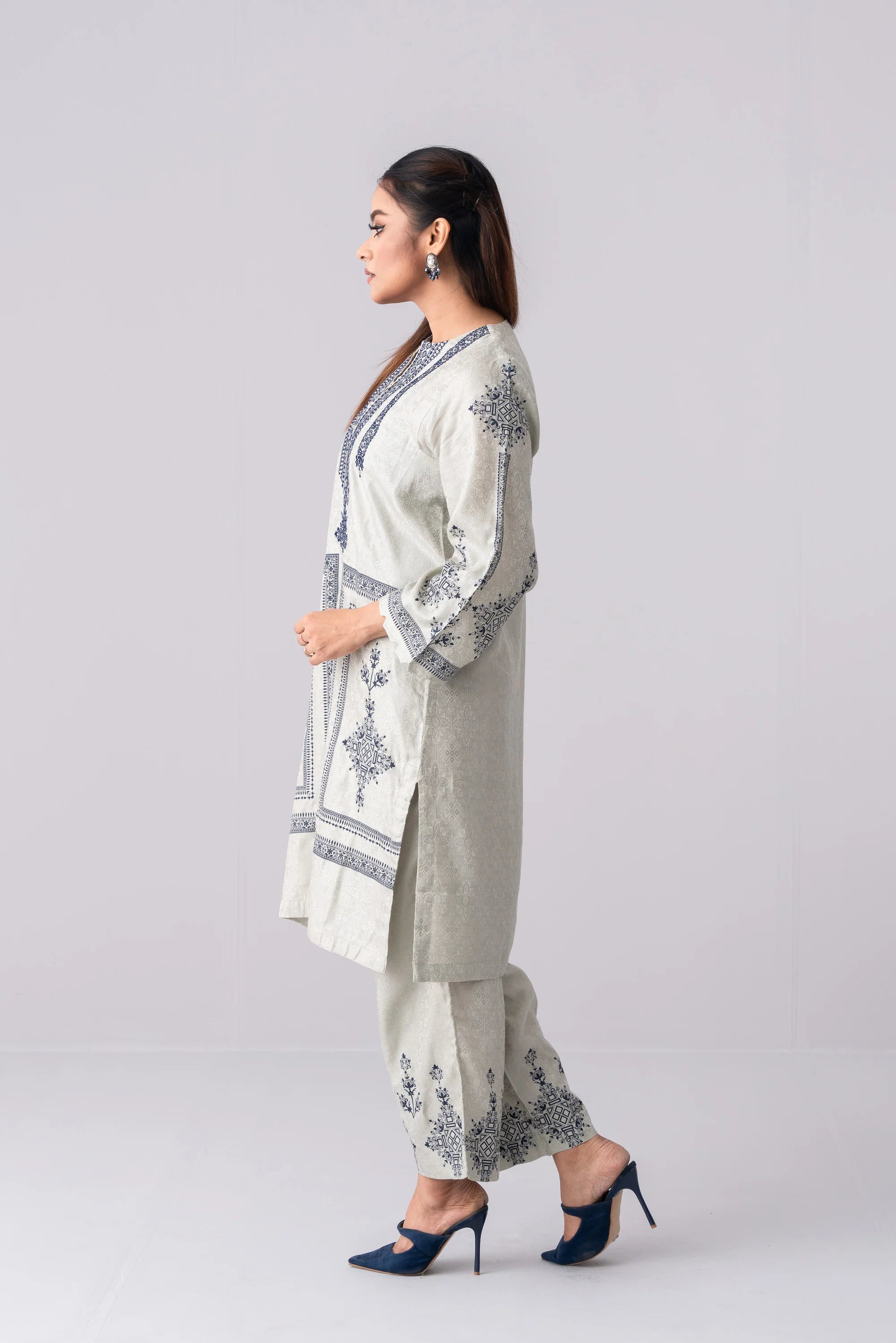 Ready-to-Wear Embroidered and Printed Semi-Formal Ethnic Set
