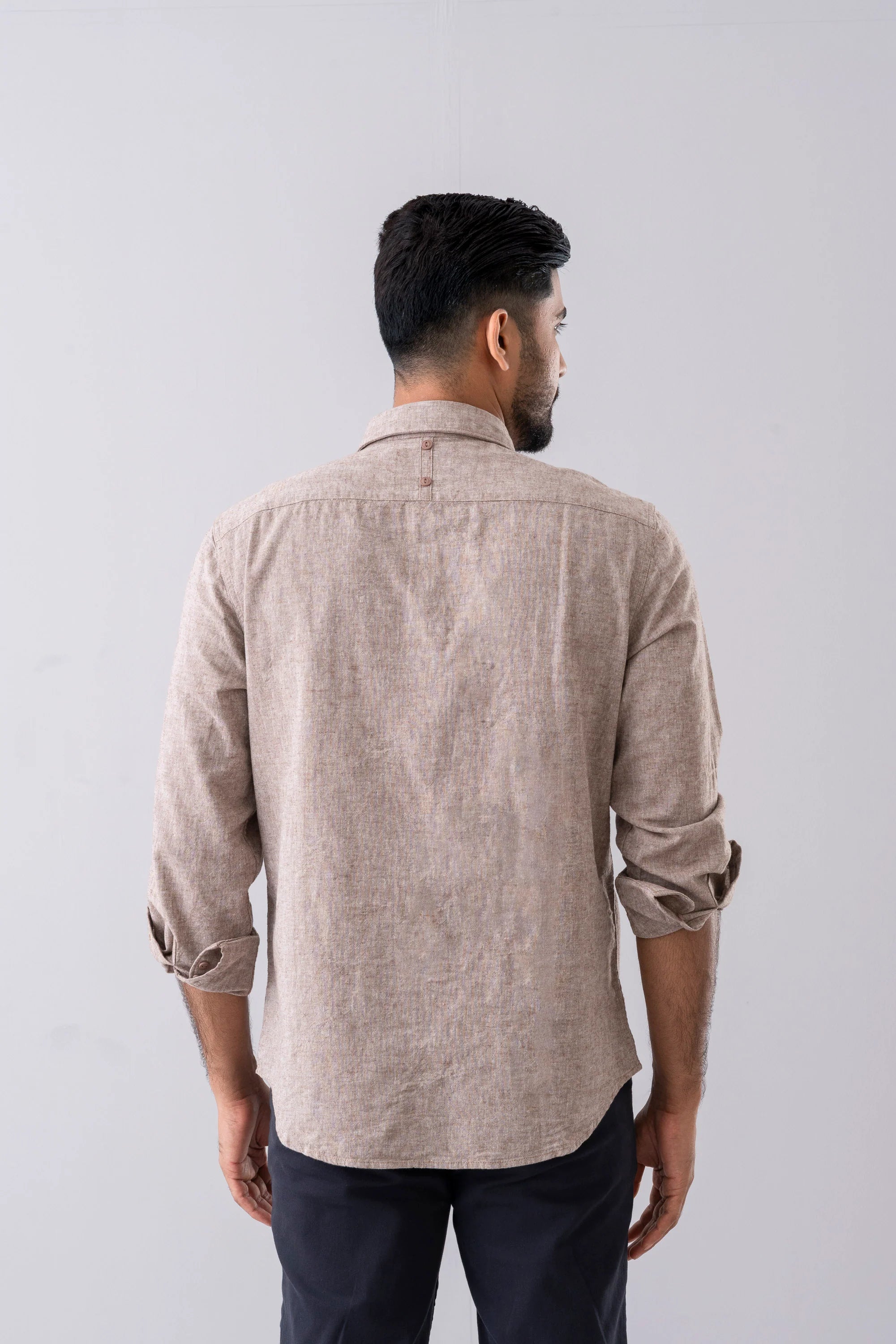 Regular Fit Solid Casual Shirt