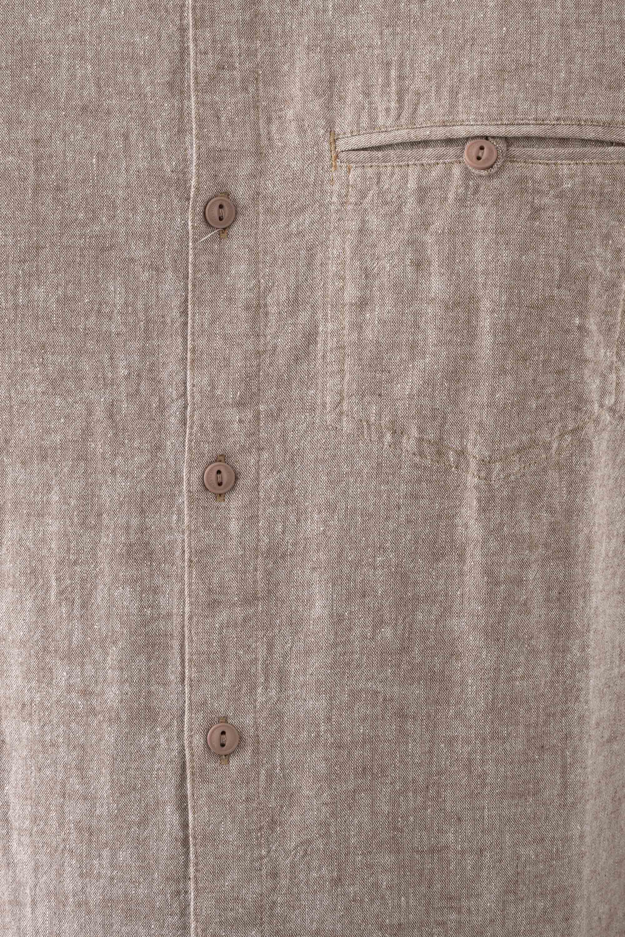 Regular Fit Solid Casual Shirt