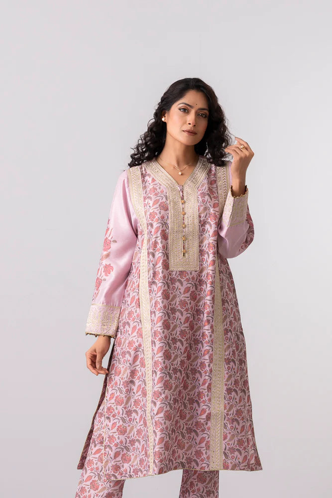 Relaxed Fit Floral Printed Three-Piece Ethnic Set with Organza Dupatta