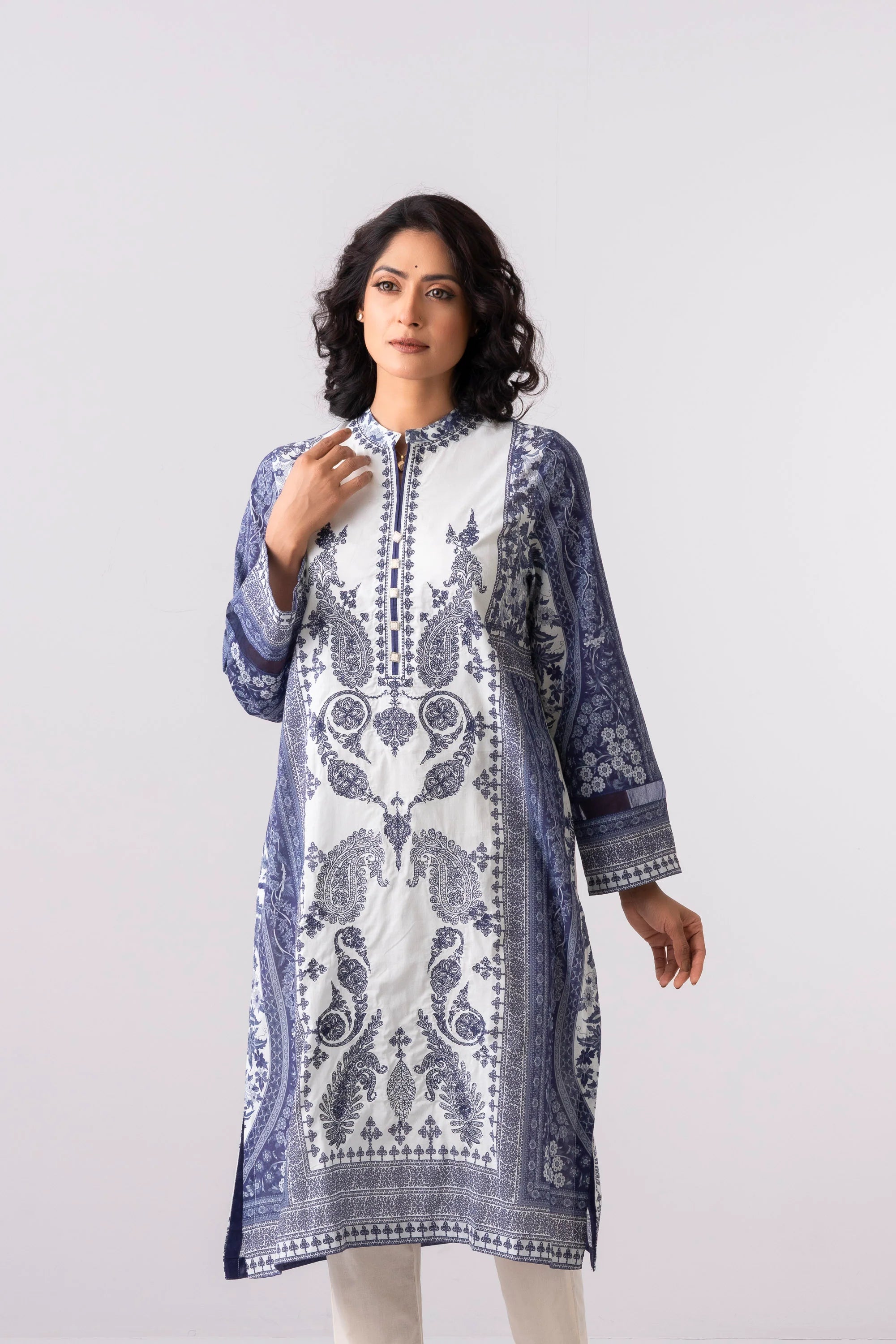 Smart Fit Embroidered Lawn Kurta