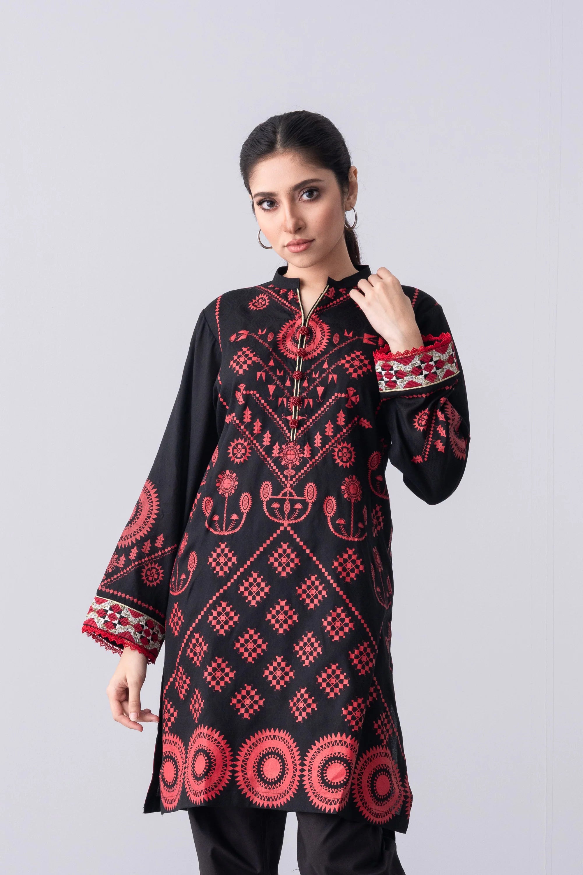 Relaxed Fit One-Piece Lawn Kurta