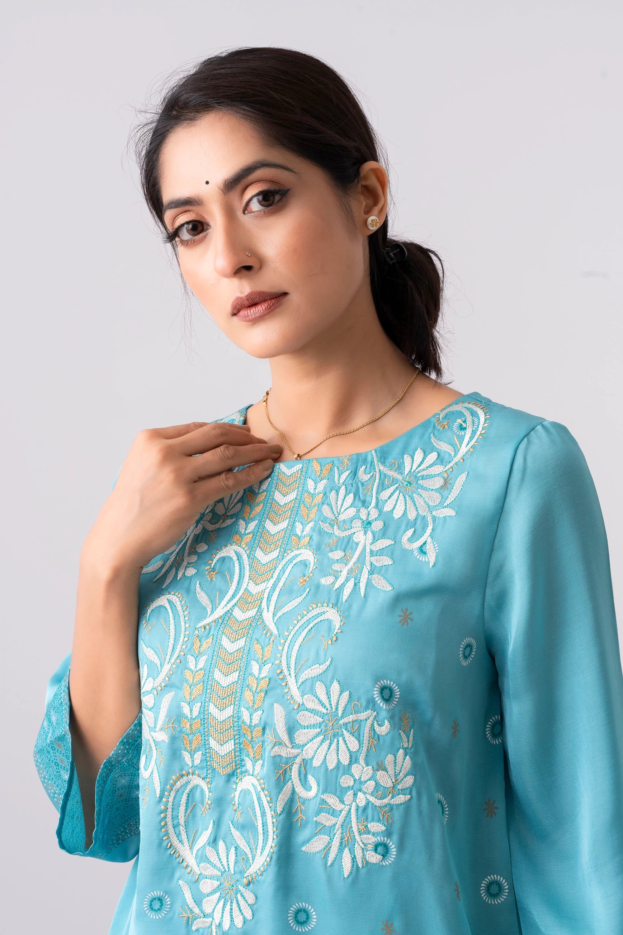 Smart Fit Embroidered Ethnic Kurti