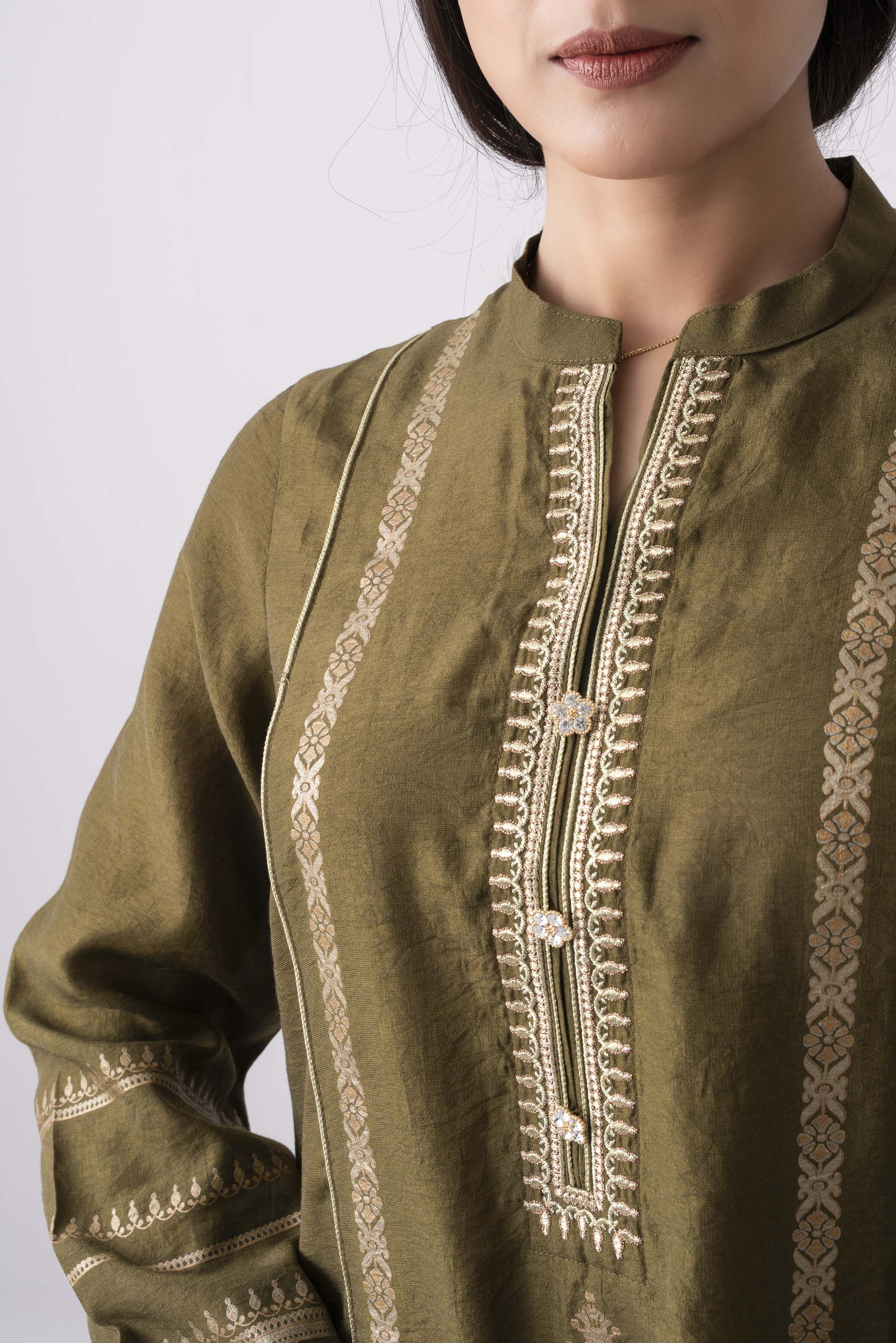 Smart Fit Embroidered Three-Piece Ethnic Set