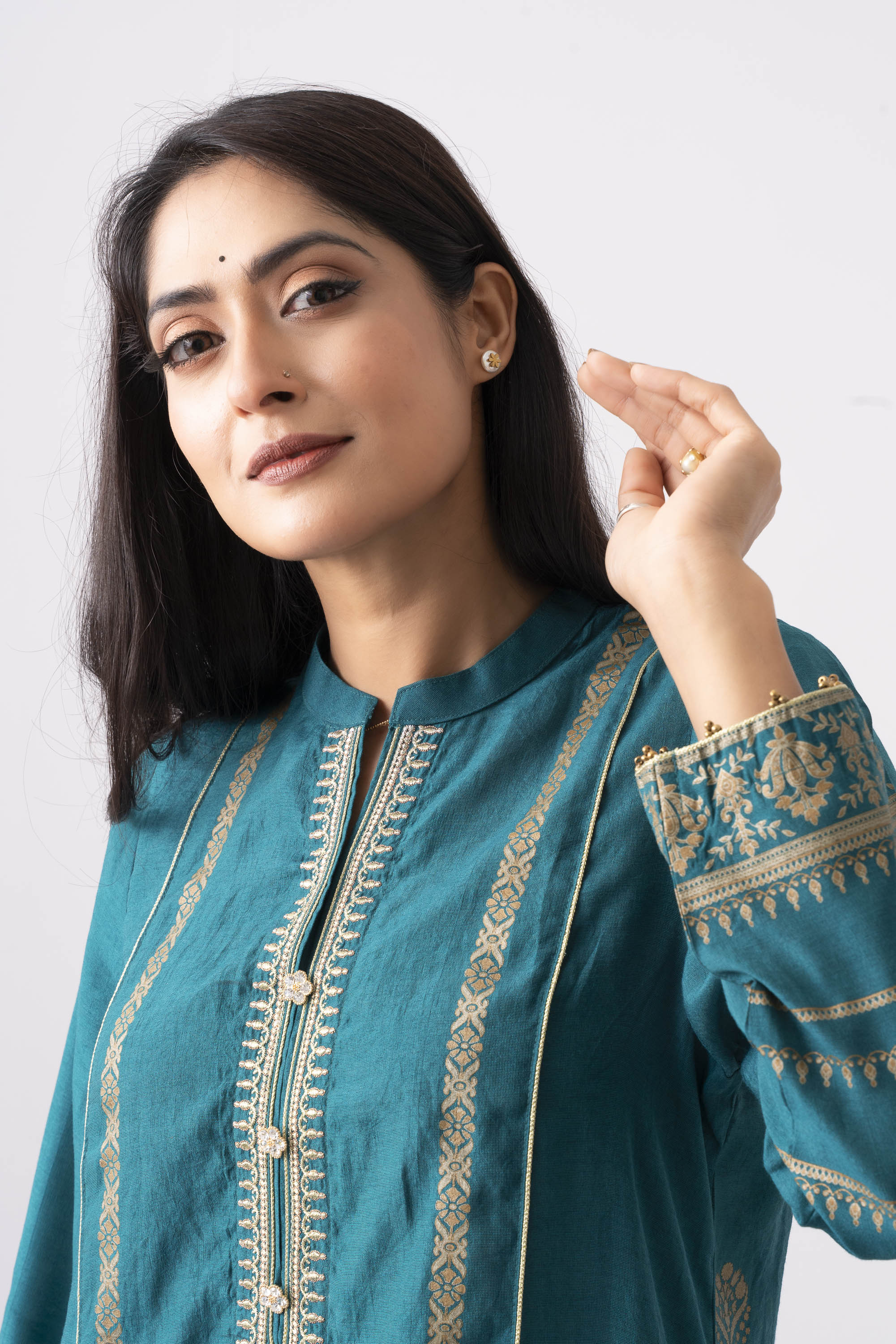 Smart Fit Embroidered Three-Piece Ethnic Set