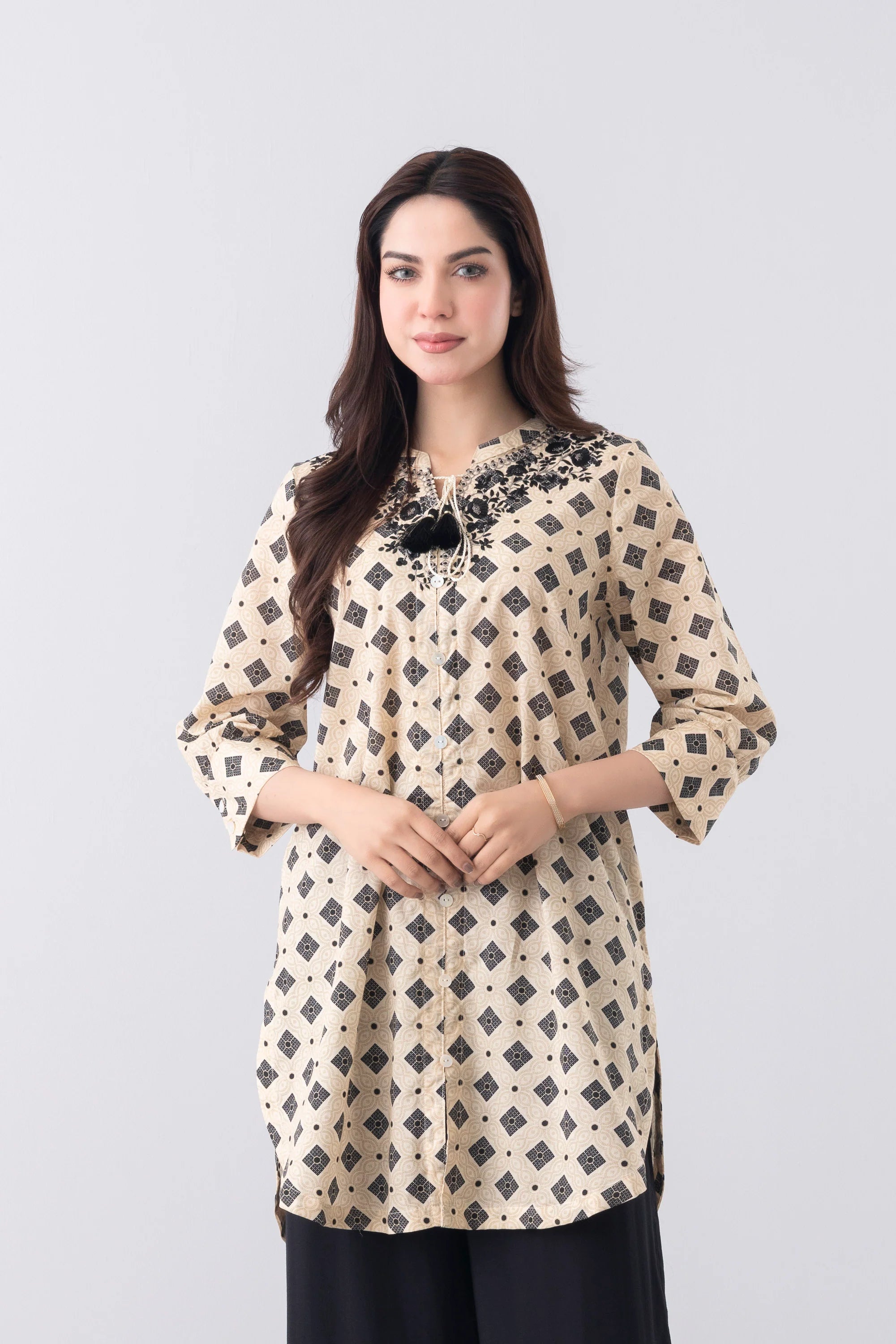 Smart Fit Embroidered Ethnic Kurti