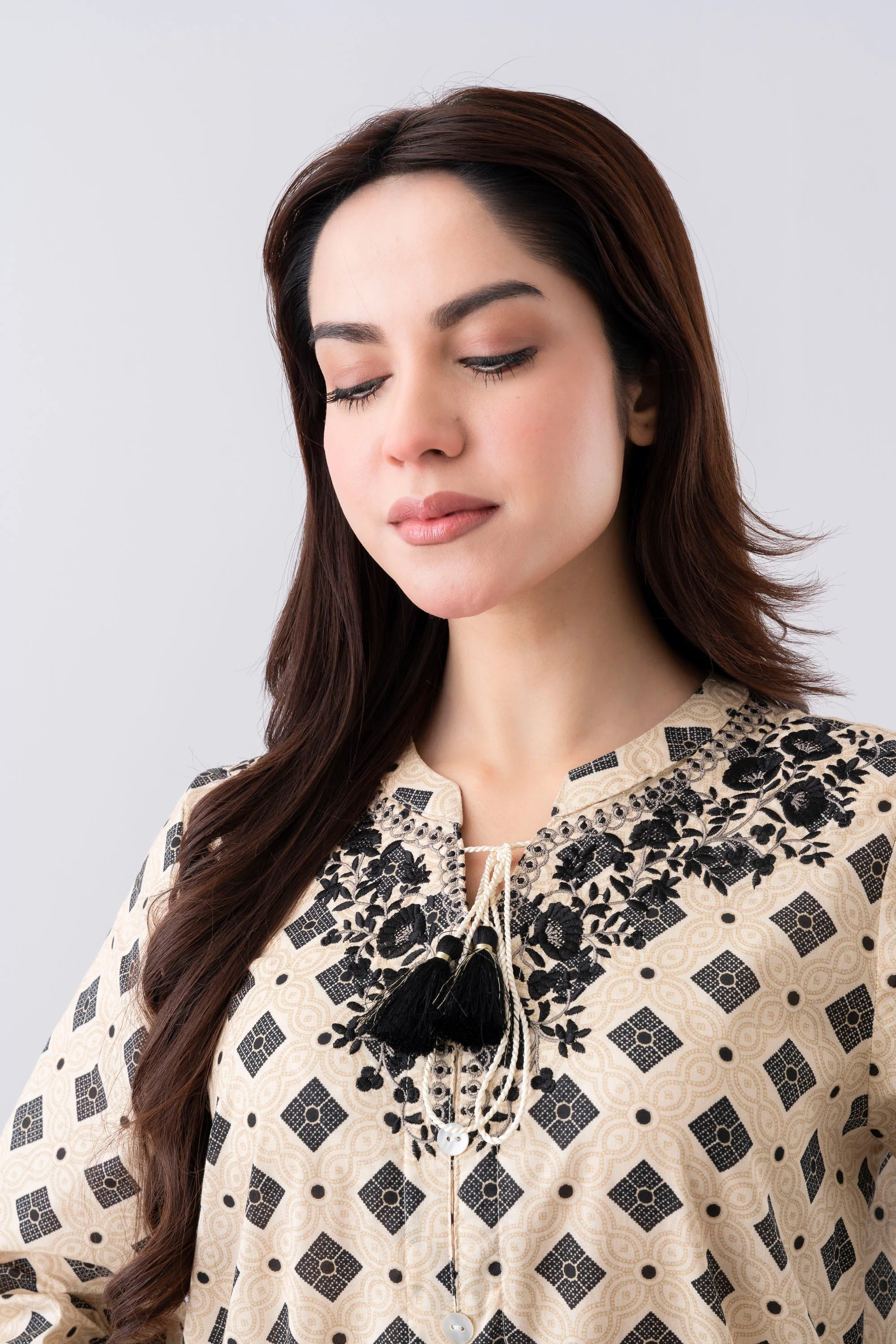 Smart Fit Embroidered Ethnic Kurti