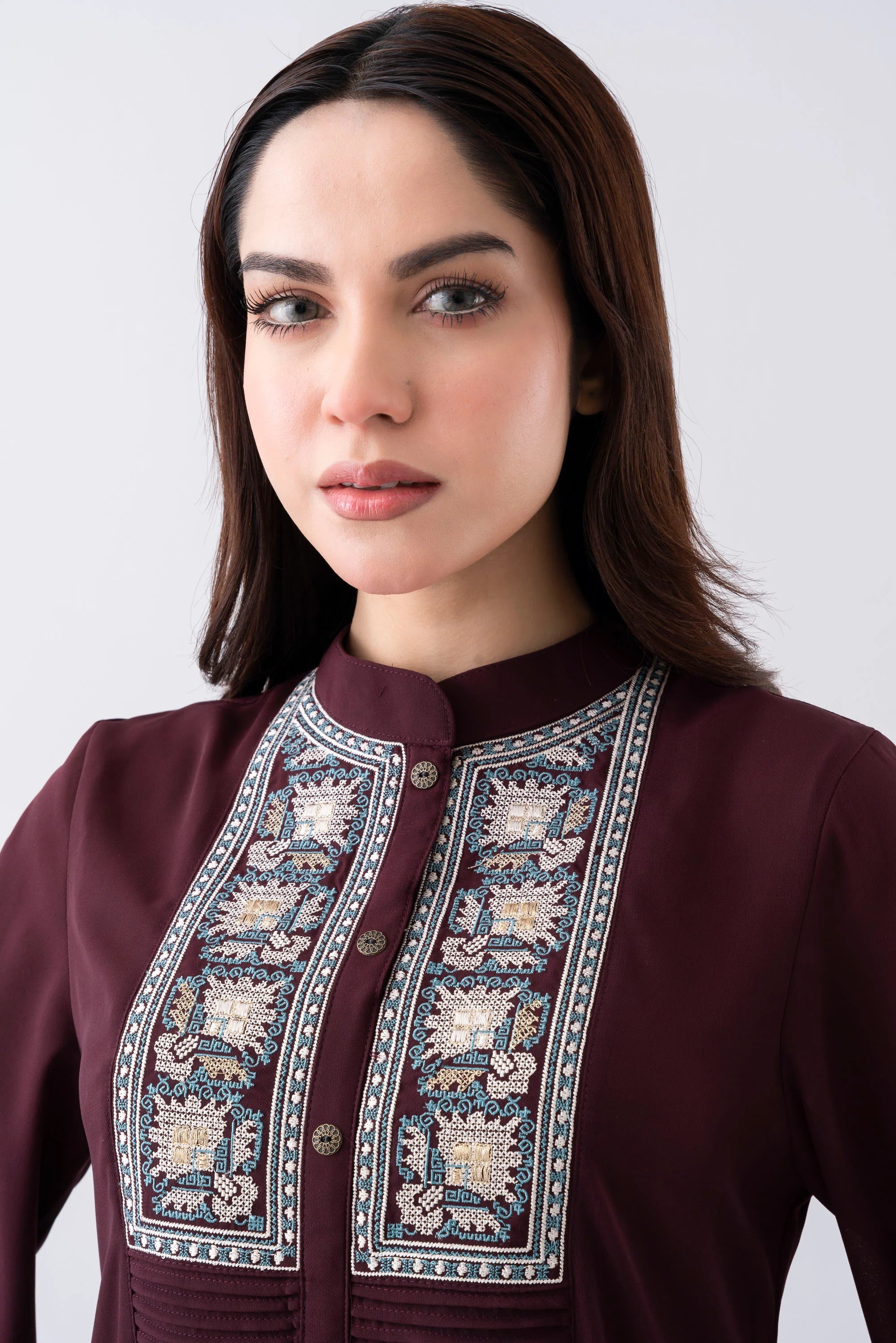 Smart Fit Embroidered Ethnic Kurti