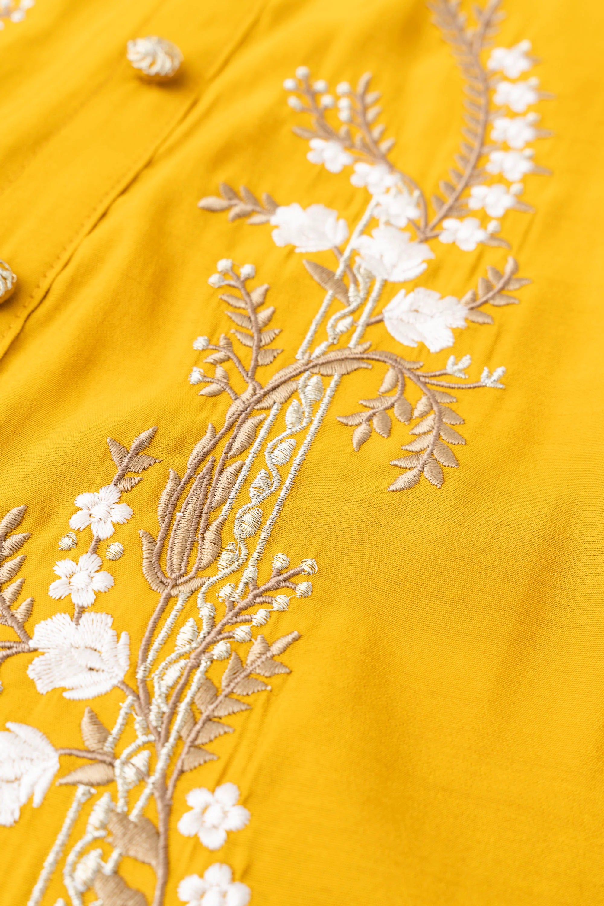 Relaxed Fit Embroidered Ethnic Kurti