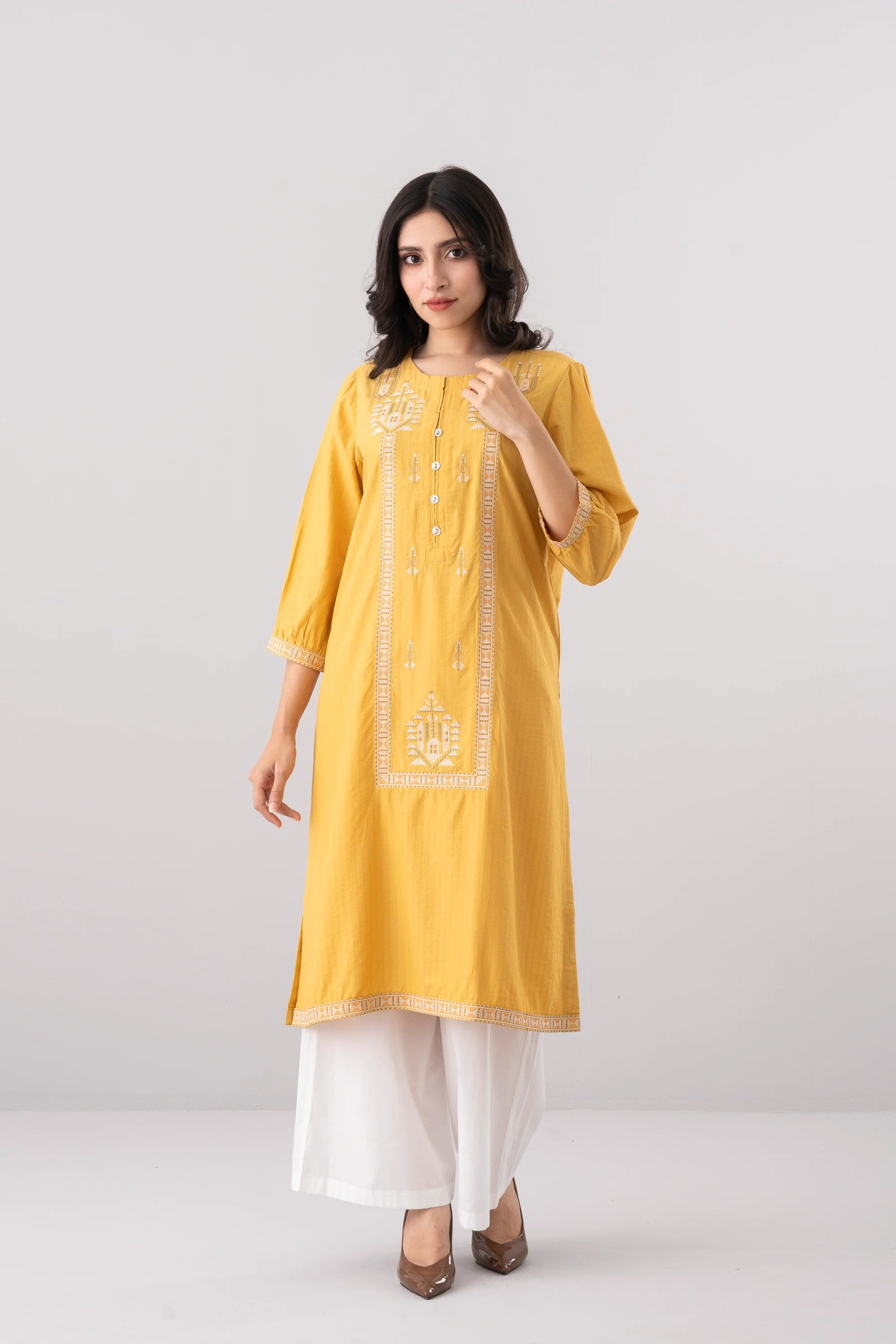 Smart Fit Embroidered Ethnic Kurta