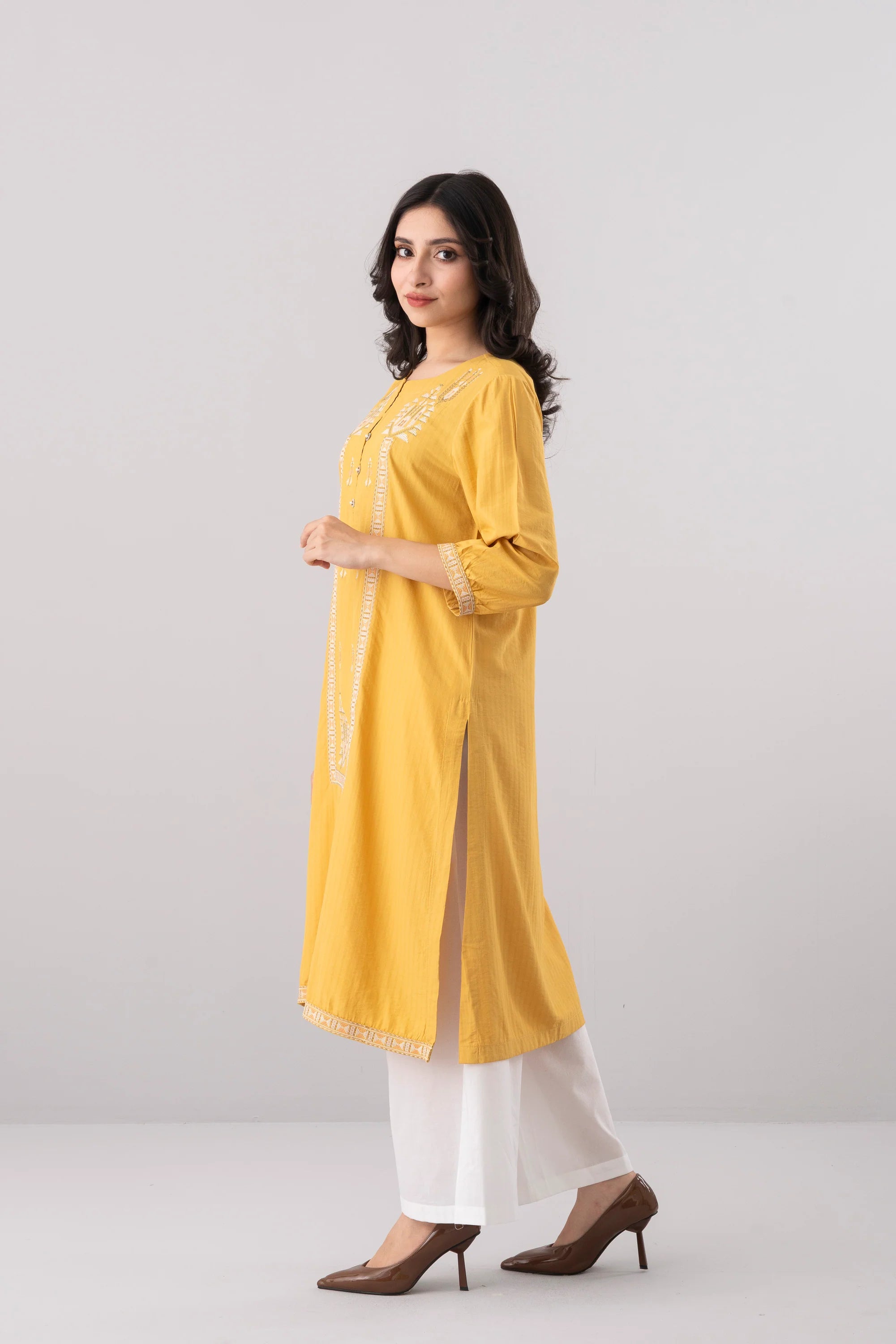 Smart Fit Embroidered Ethnic Kurta
