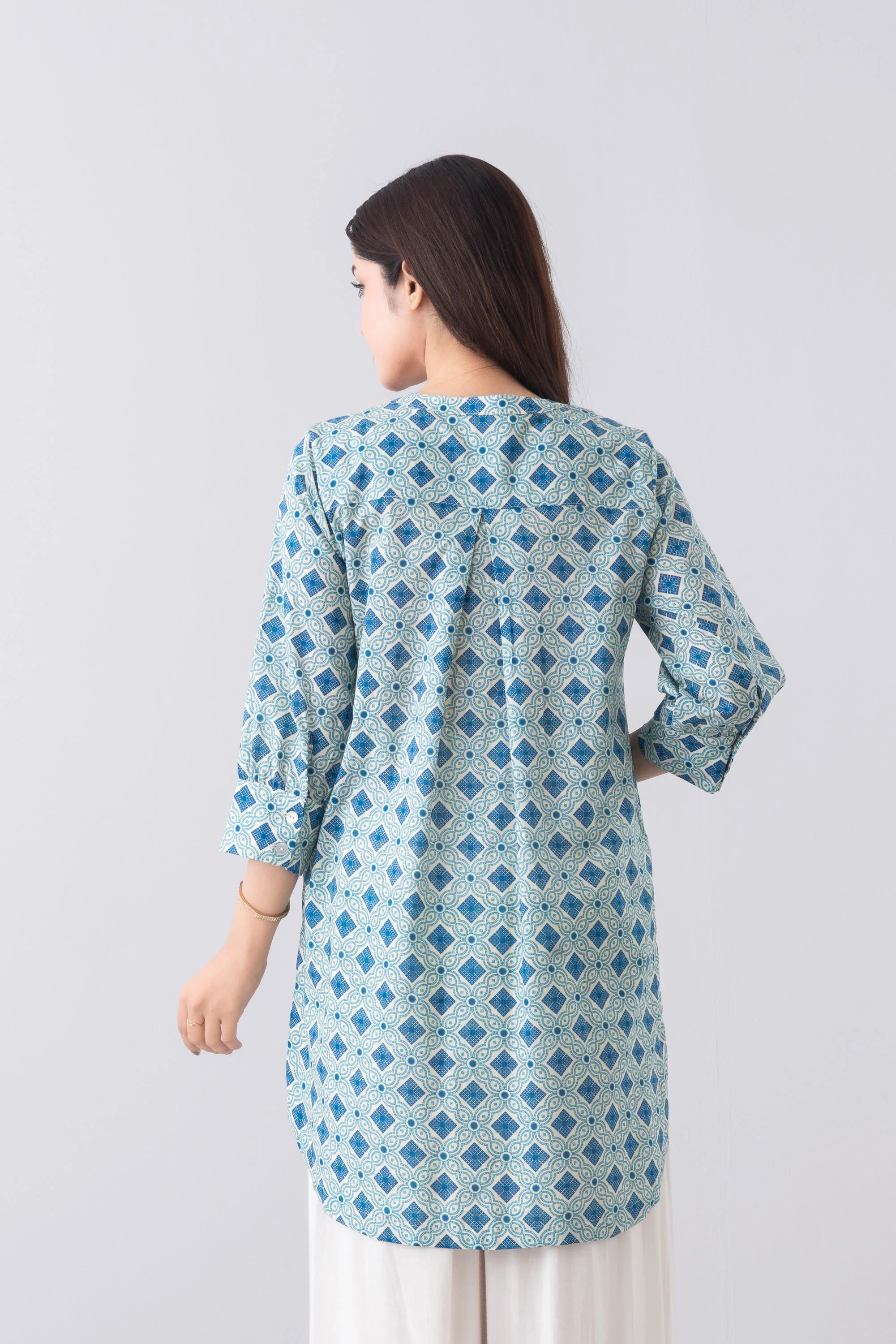 Smart Fit Embroidered Ethnic Kurti