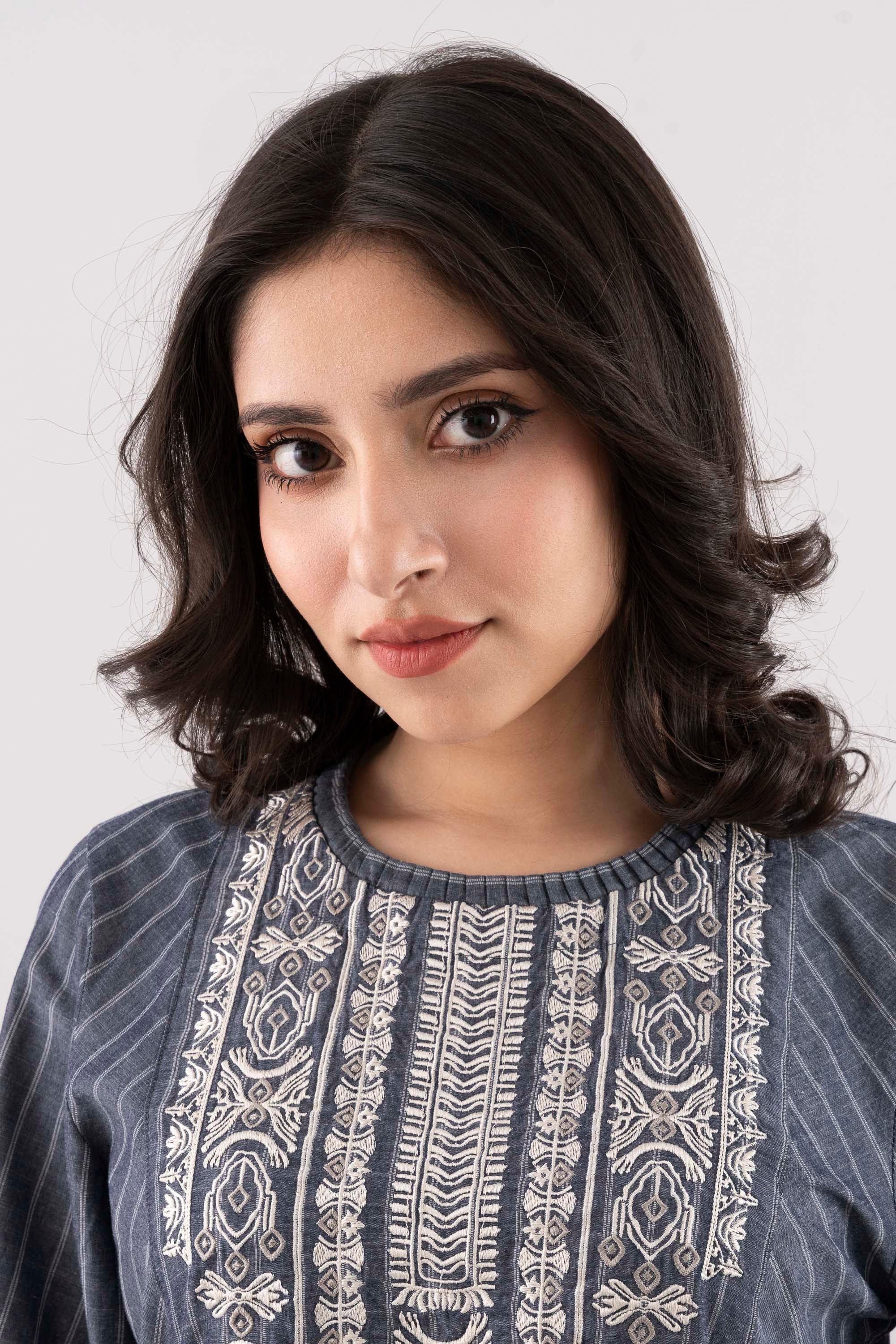 Smart Fit Embroidered Ethnic Kurti