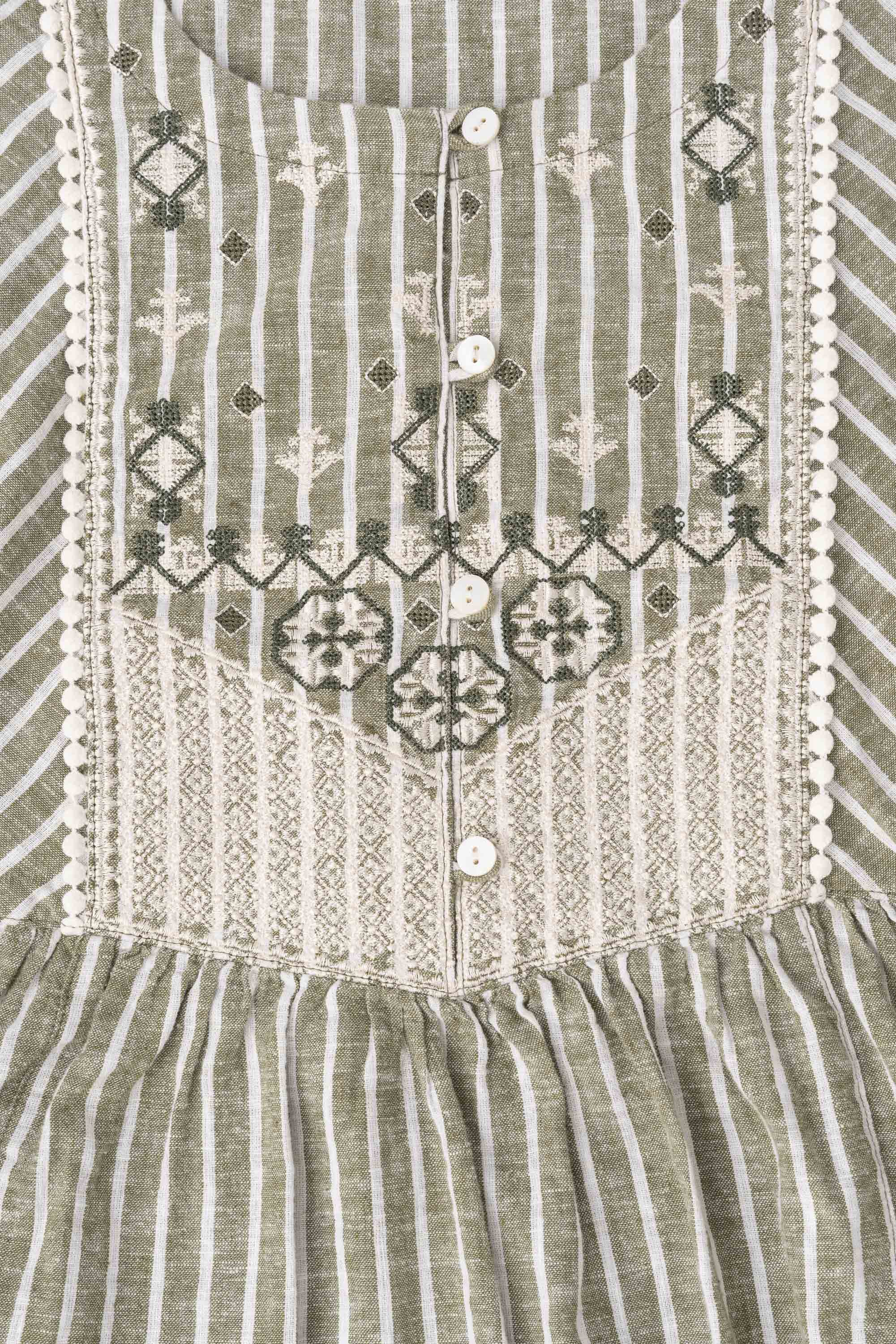 Smart Fit Embroidered Ethnic Kurta