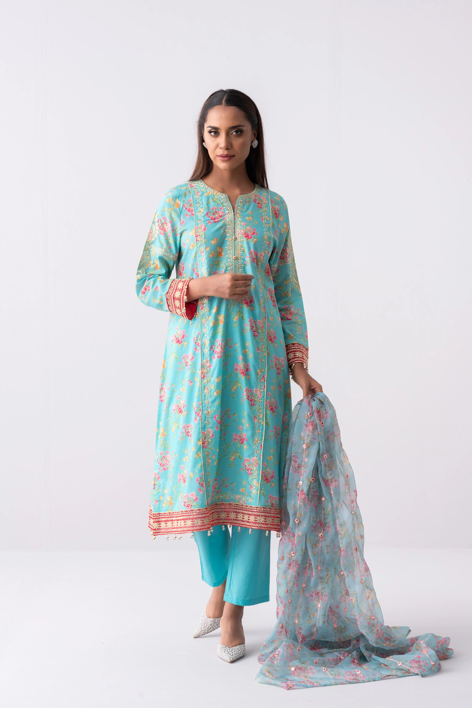 Long-Length Smart Fit Three Piece Lawn with Organza Dupatta