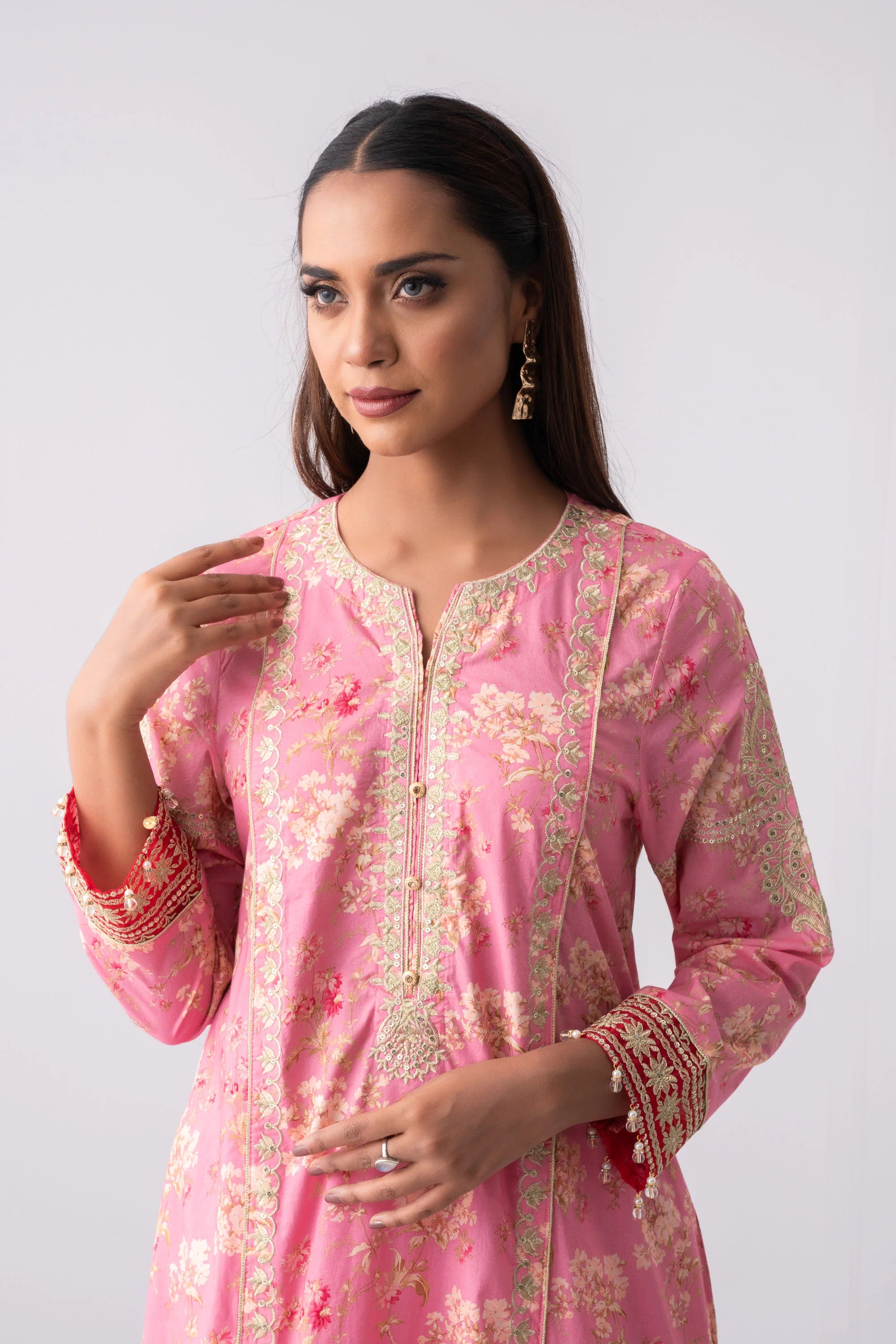 Long-Length Smart Fit Three Piece Lawn with Organza Dupatta