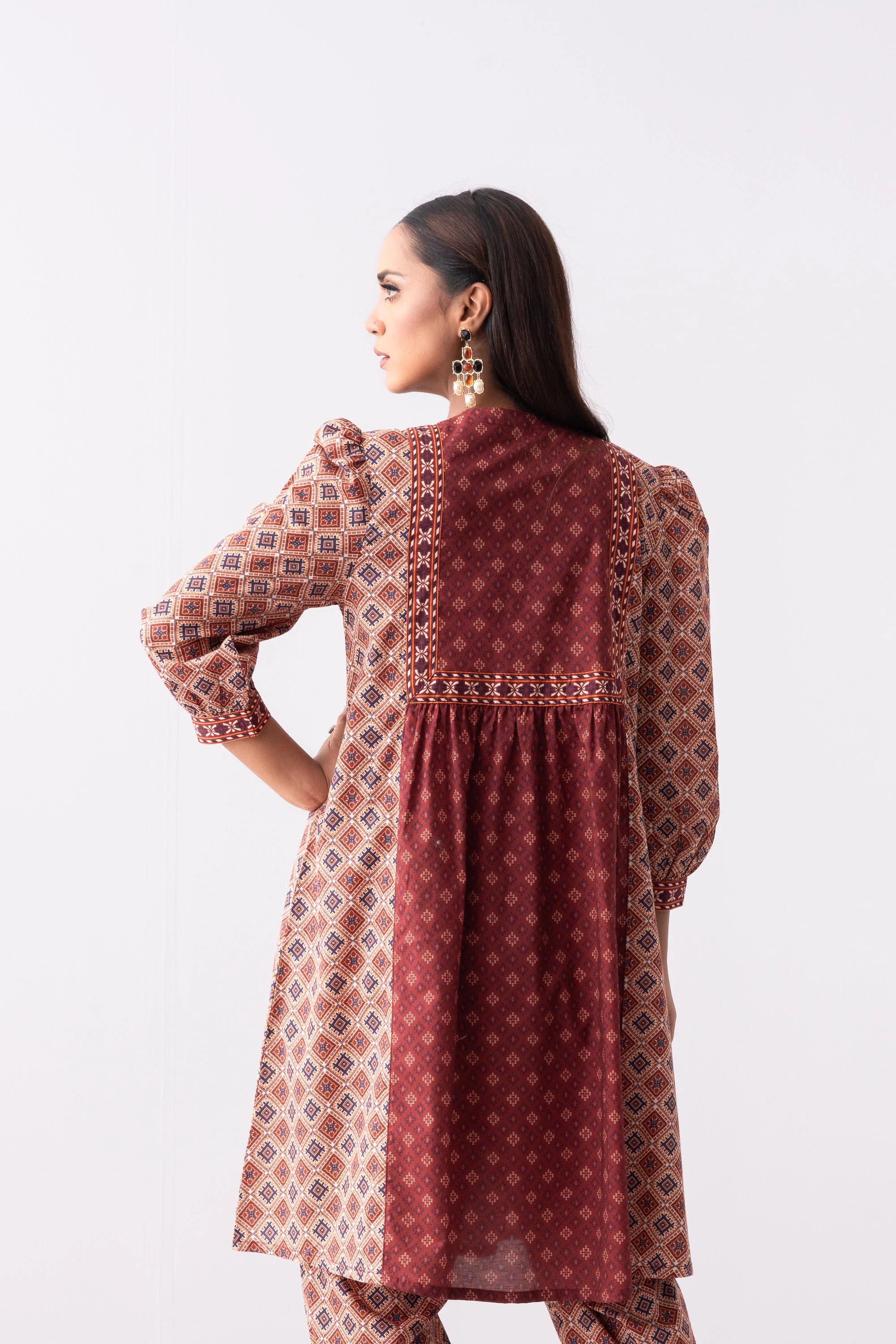 Mid-Length Smart Fit Two-Piece Digital Printed Ethnic Set