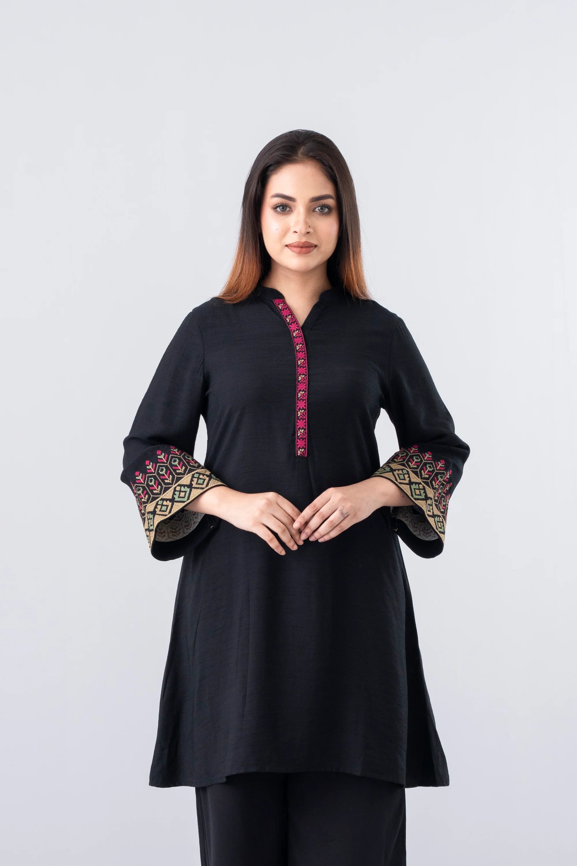 Smart Fit Embroidered Ethnic Kurti